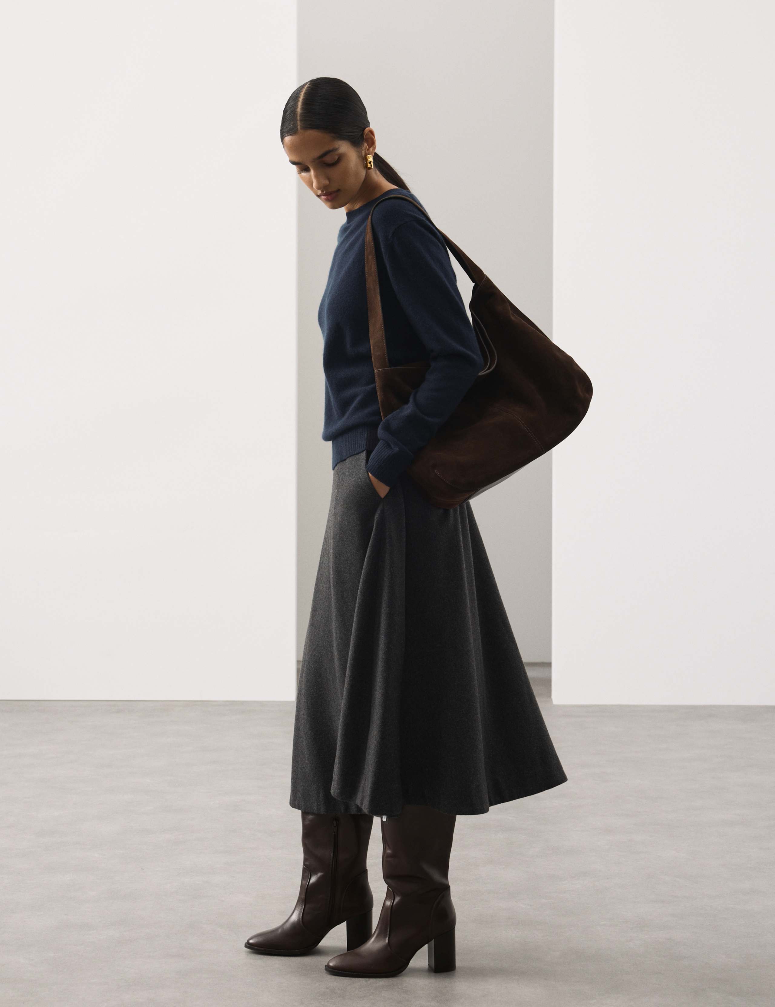 Pure Cashmere Crew Neck Jumper 4 of 6