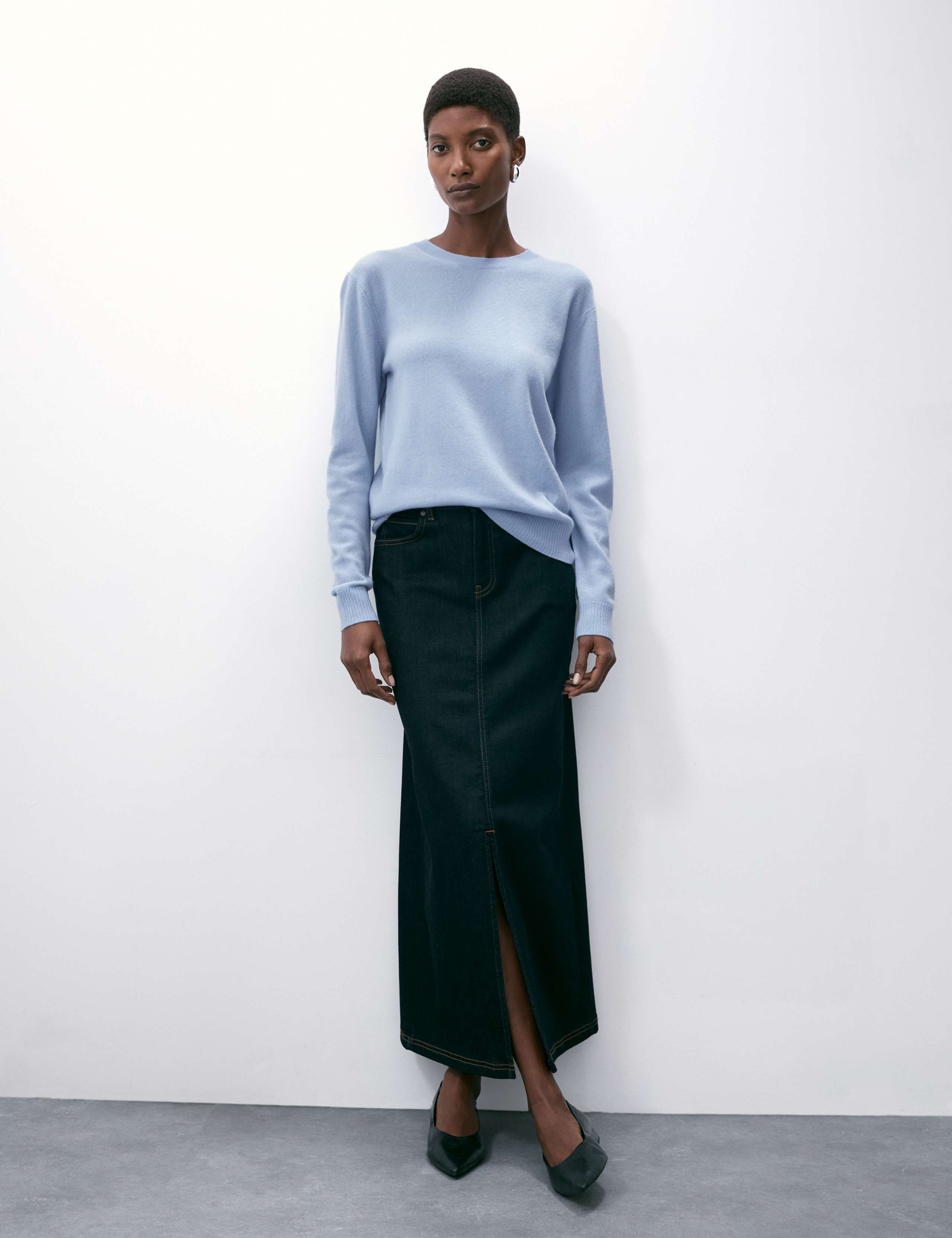Pure Cashmere Crew Neck Jumper 3 of 7