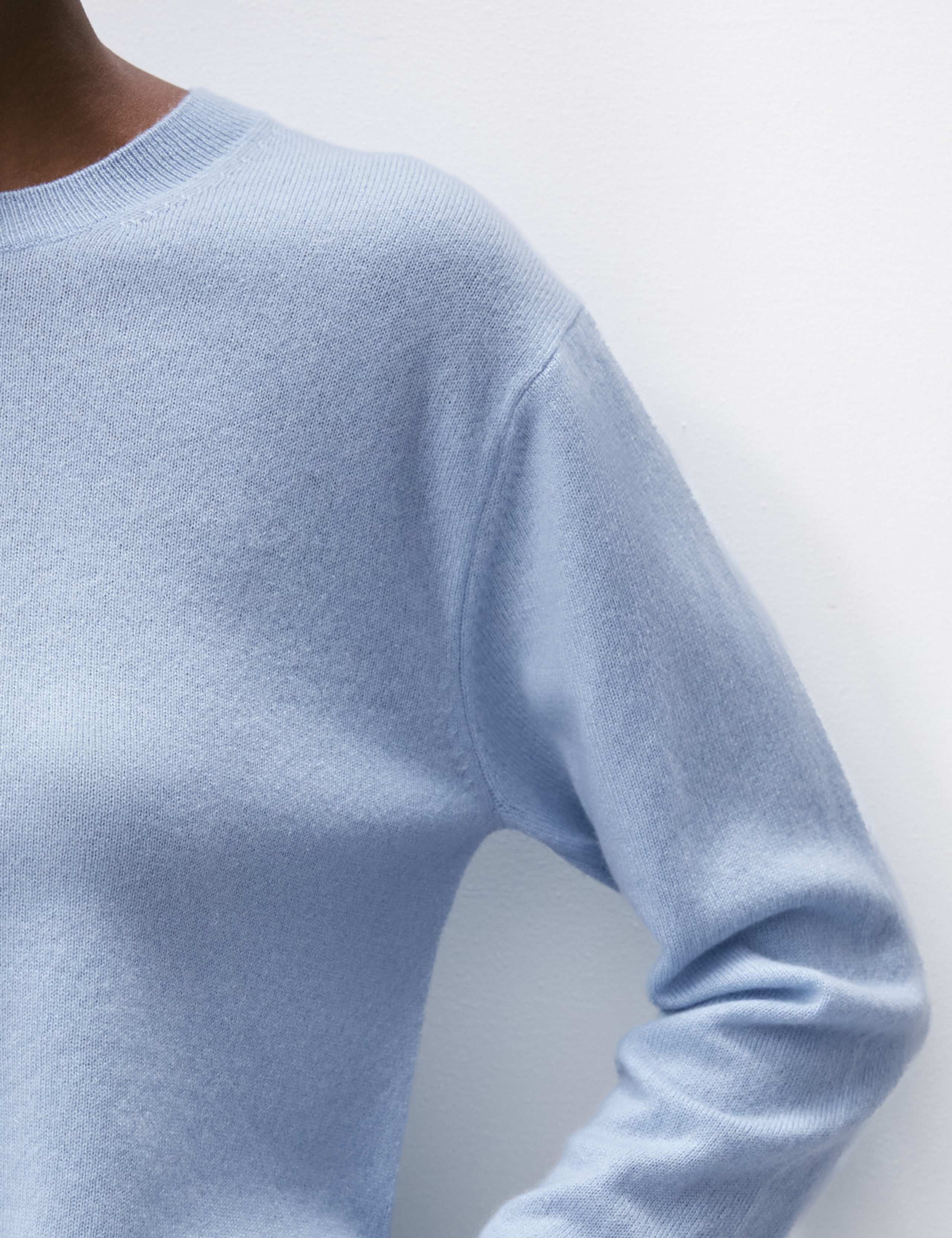 Pure Cashmere Crew Neck Jumper 6 of 7