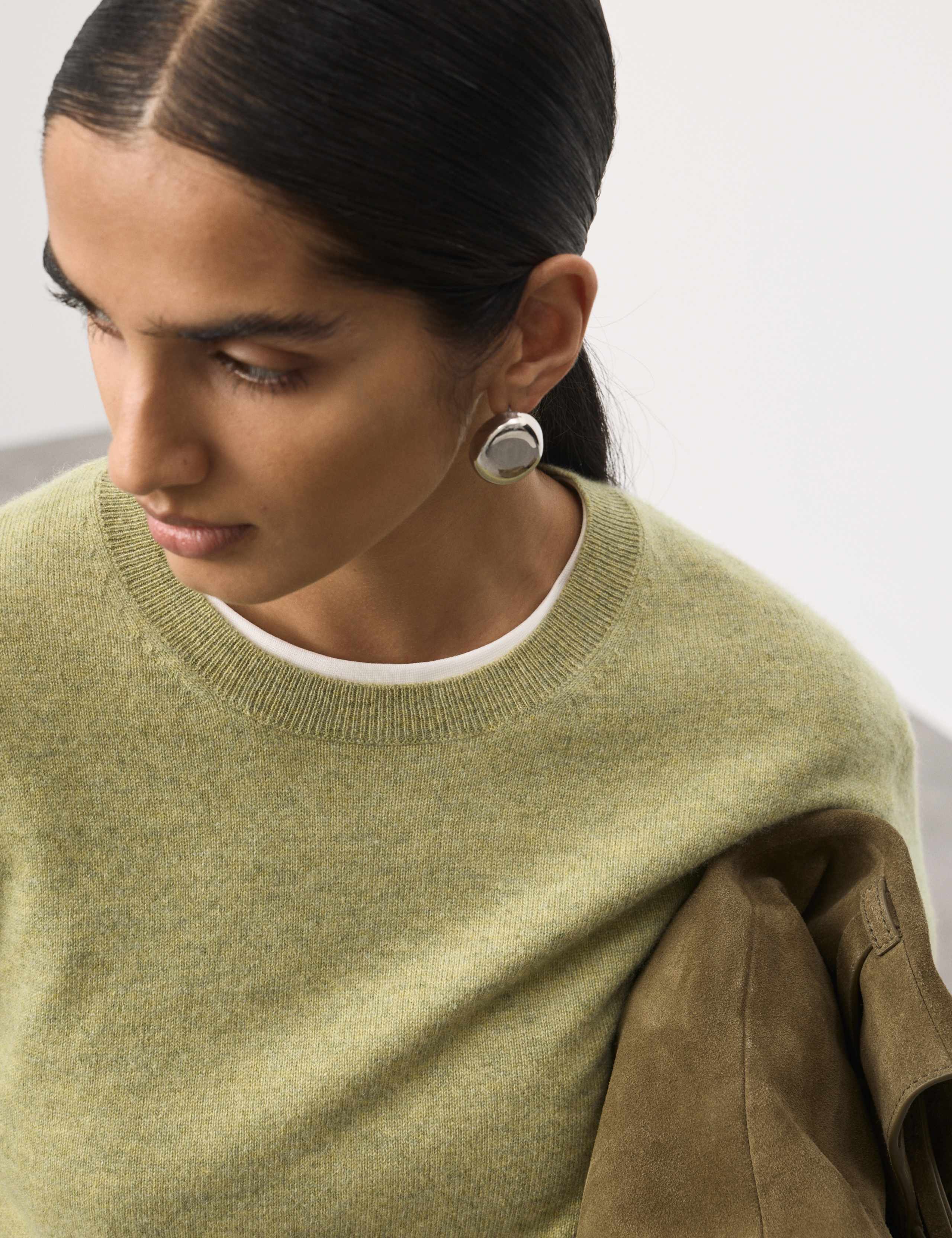 Pure Cashmere Crew Neck Jumper 4 of 6