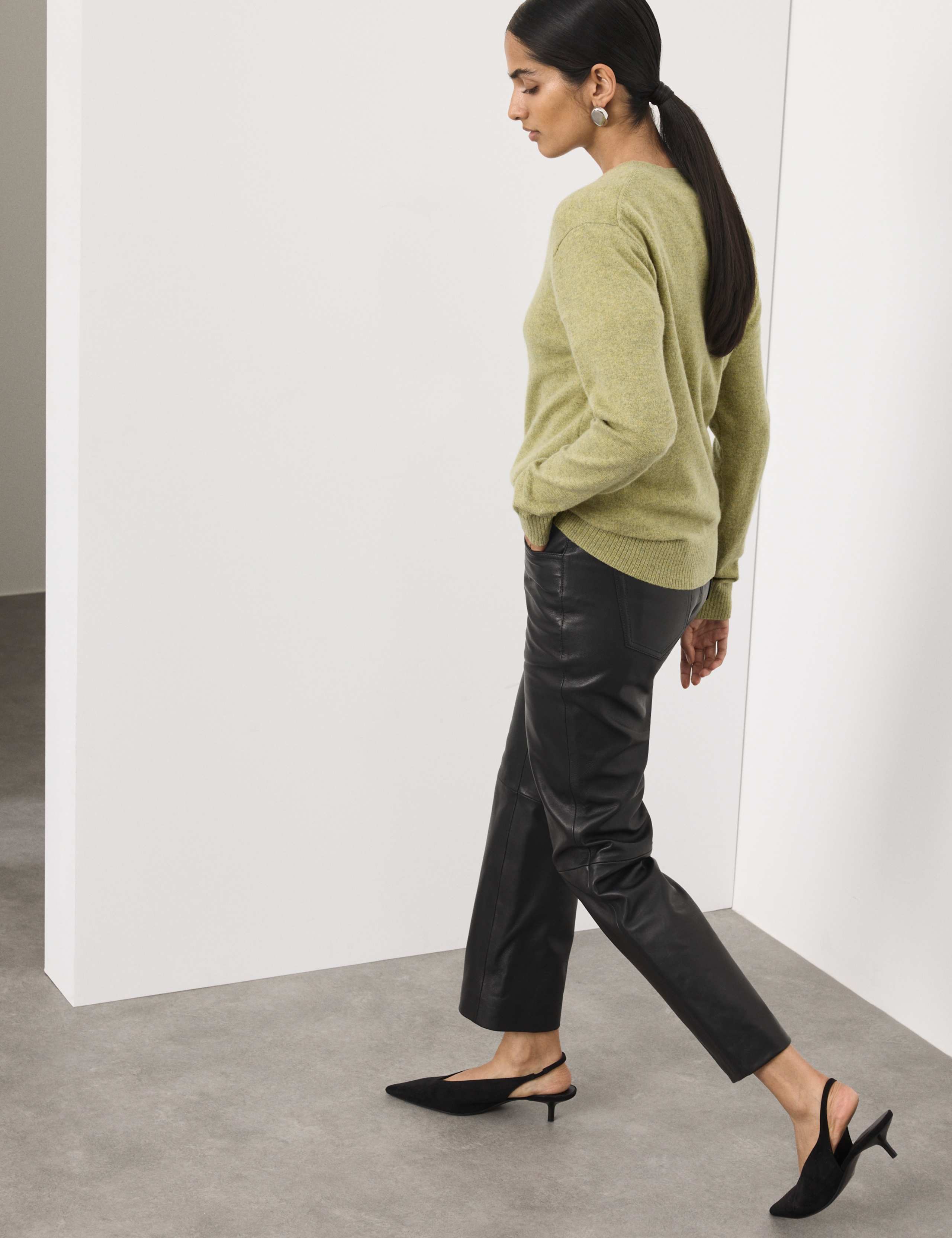 Pure Cashmere Crew Neck Jumper 6 of 6