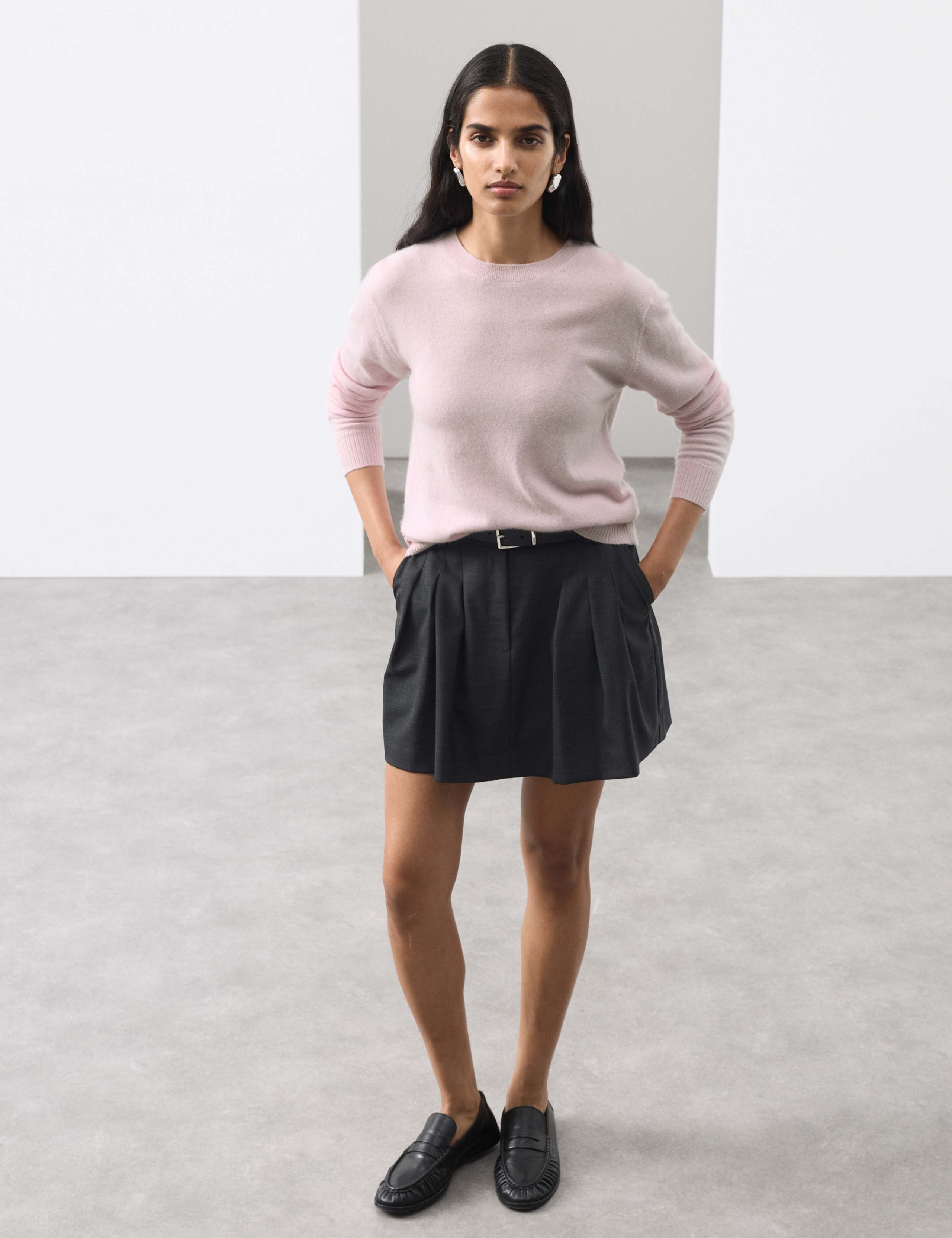 Pure Cashmere Crew Neck Jumper 3 of 5