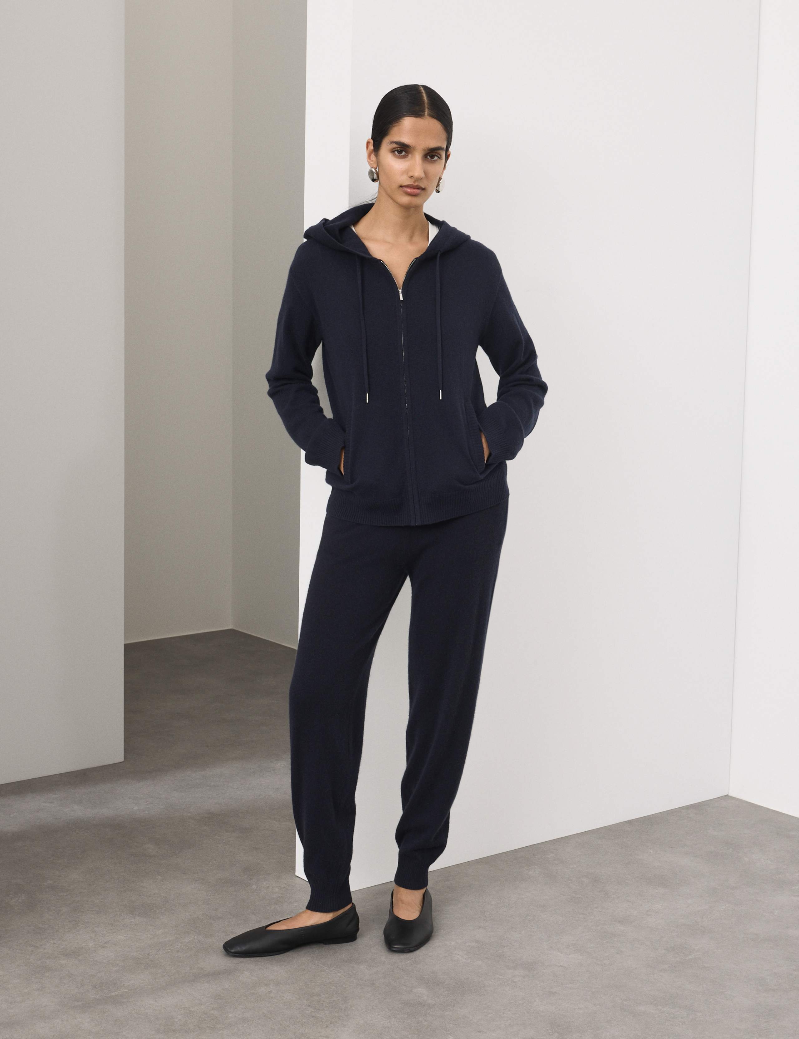 Pure Cashmere Zip Up Hoodie 3 of 5