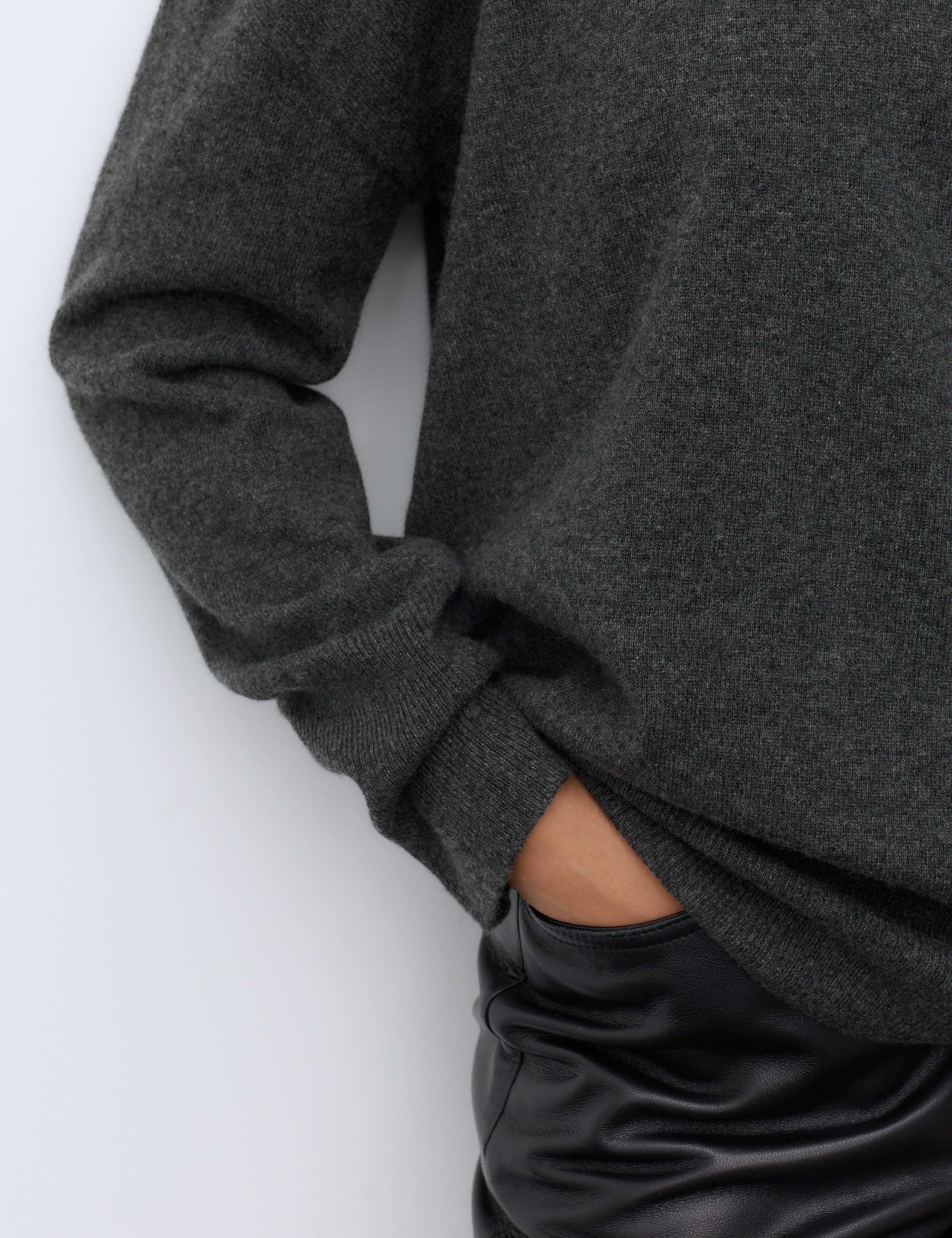 Pure Cashmere Longline Jumper 6 of 7