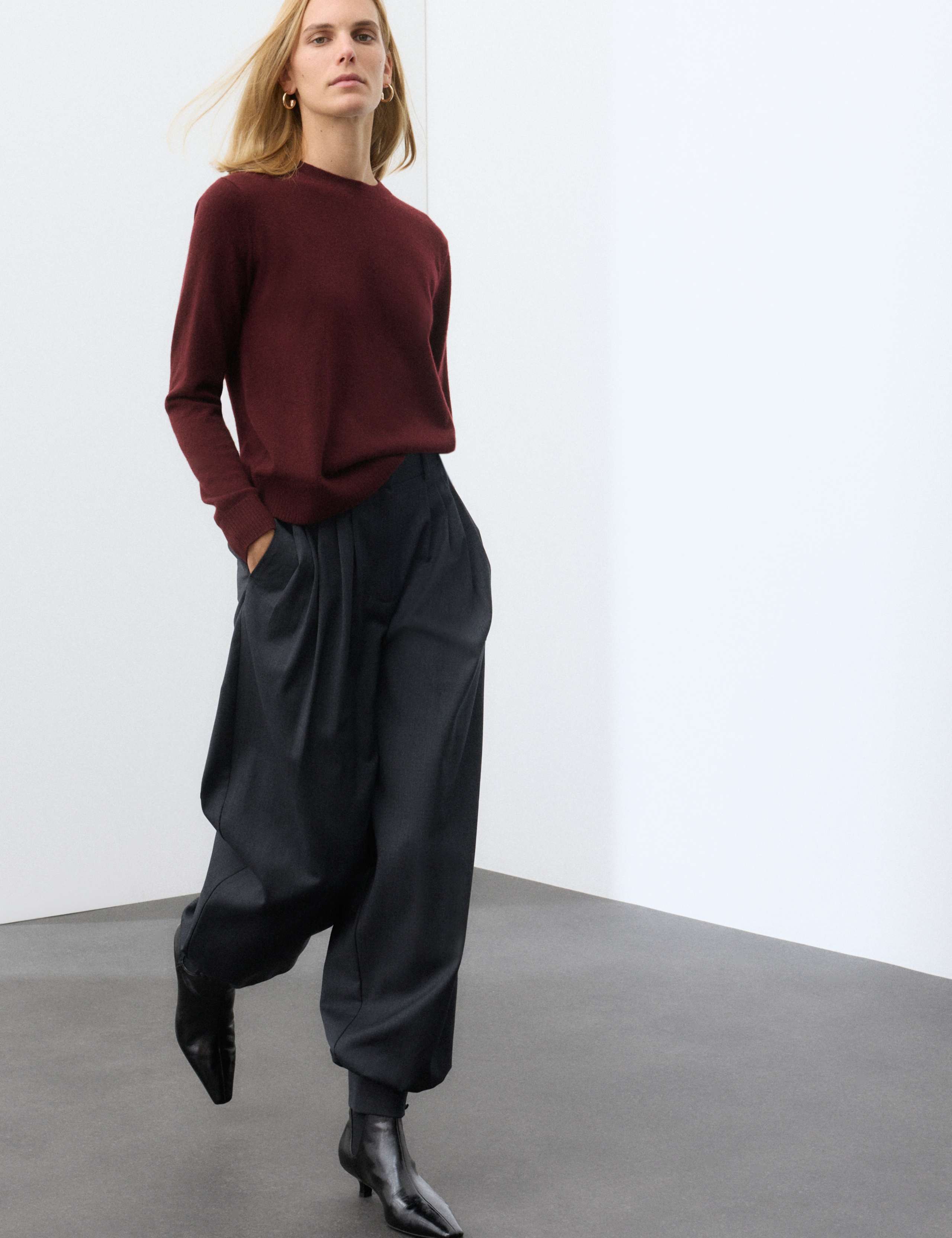 Pure Cashmere Crew Neck Jumper 5 of 7