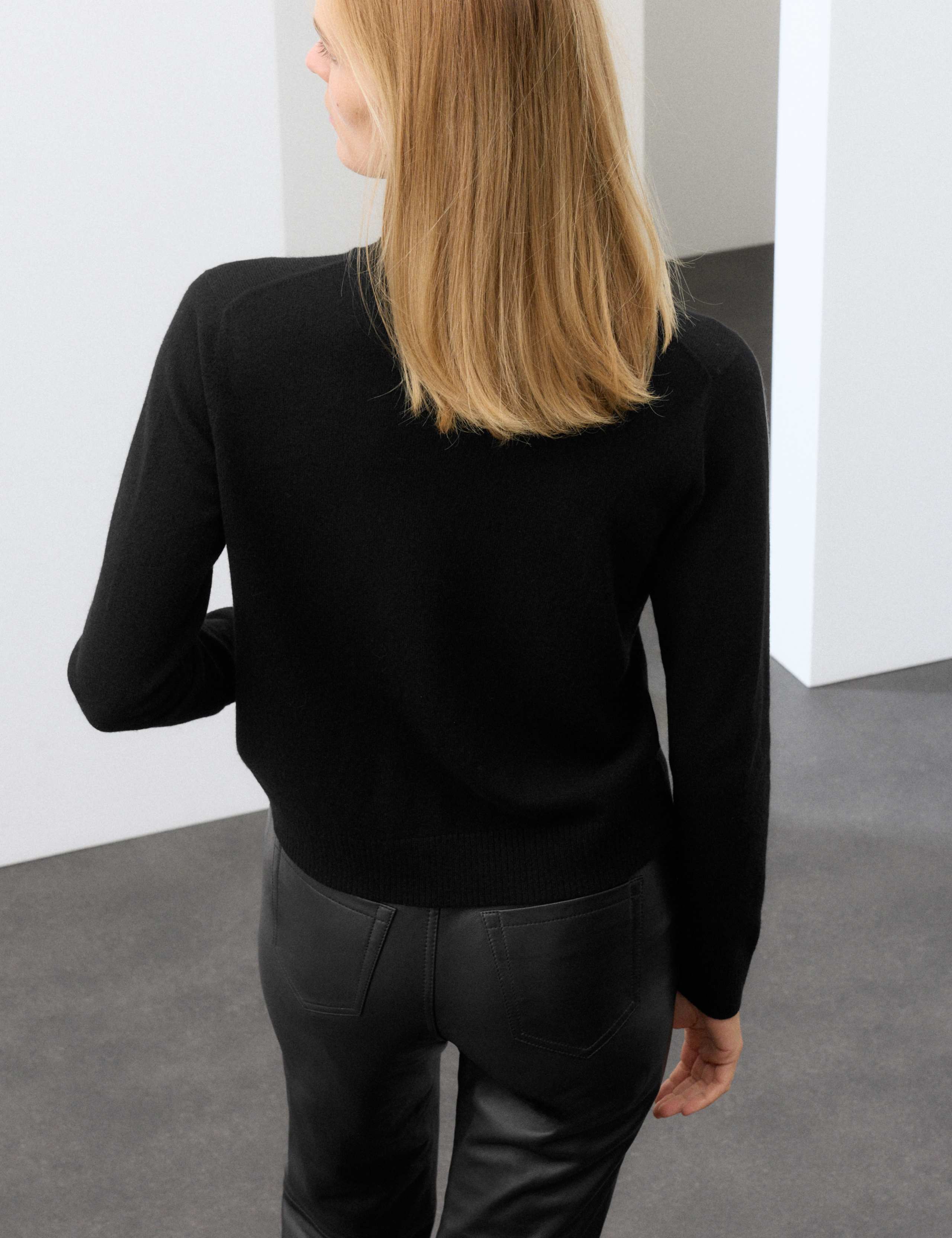 Pure Cashmere Crew Neck Jumper 3 of 7