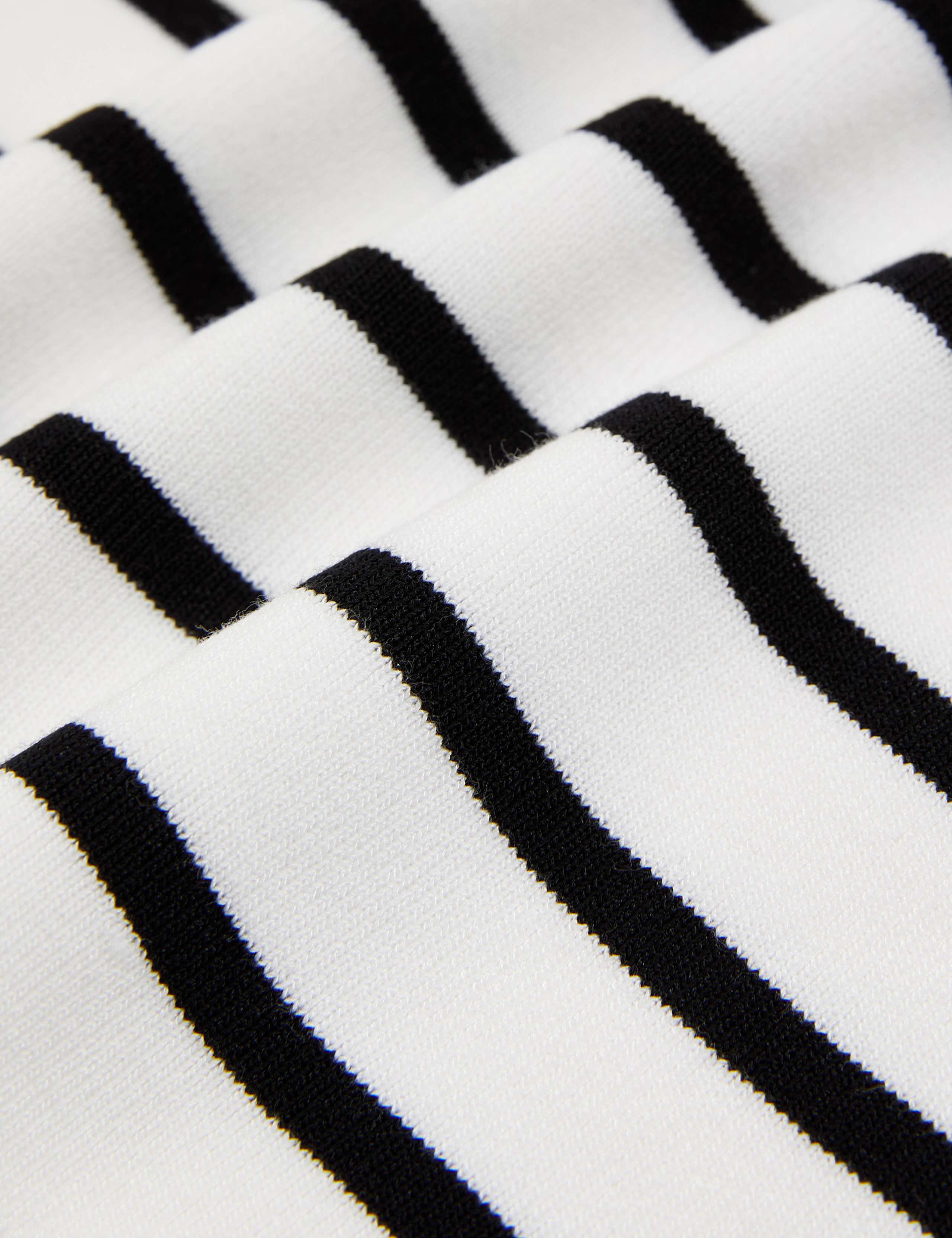 Striped Square Neck Fitted Knitted Vest 6 of 6