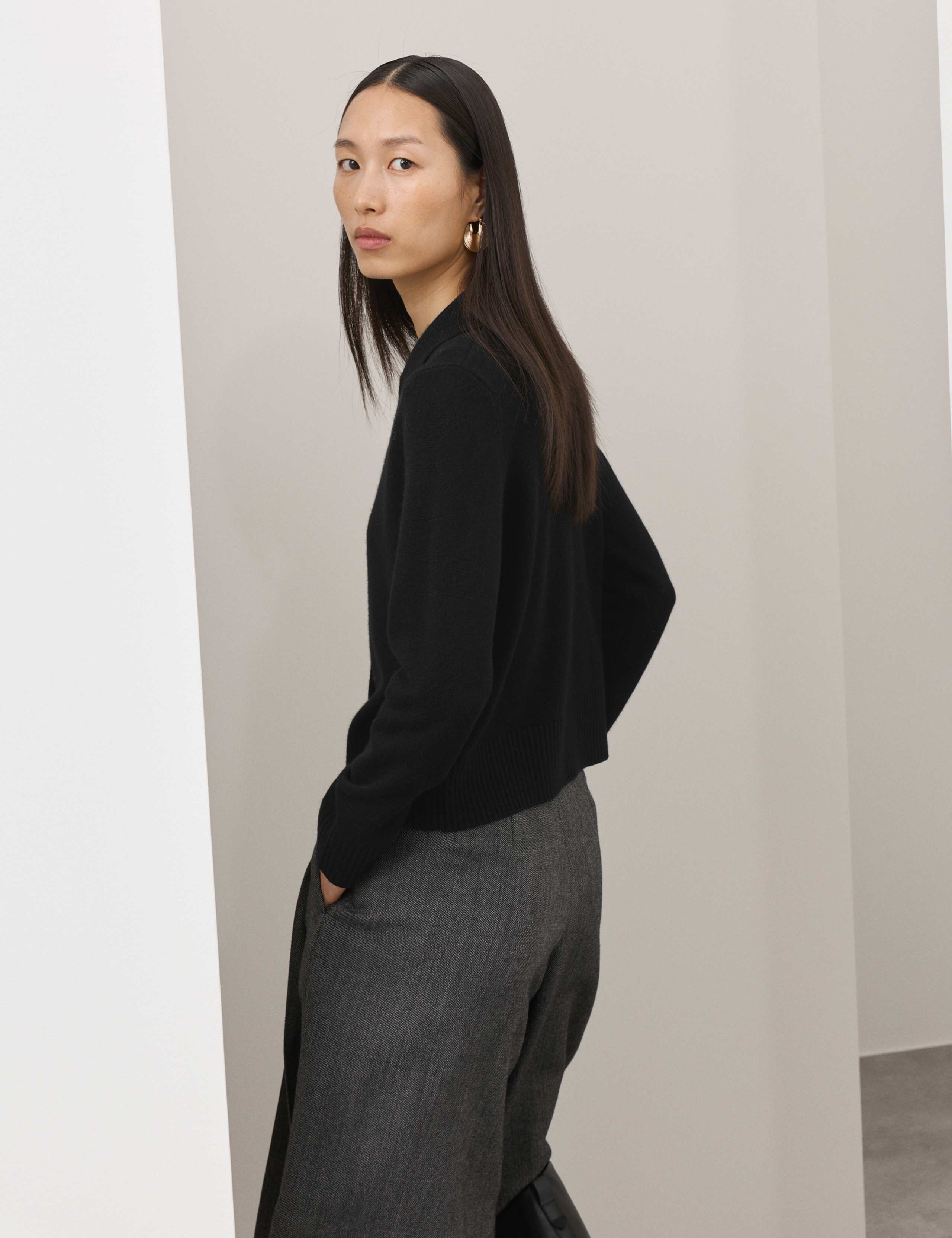 Merino Wool Rich Cardigan With Cashmere 5 of 6