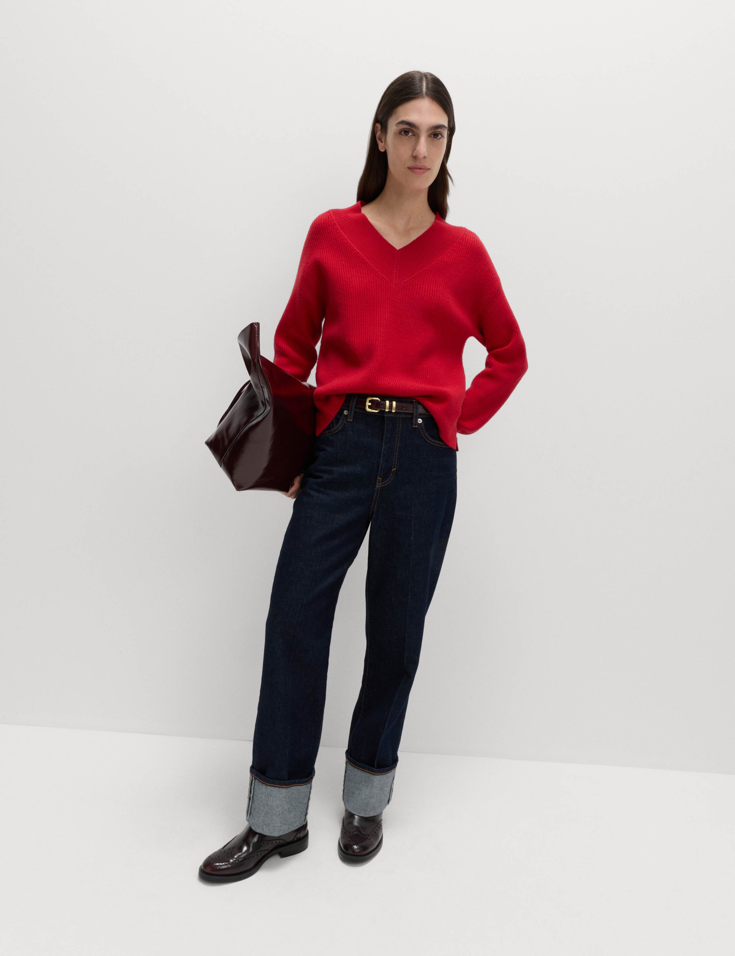 Ribbed V-Neck Relaxed Jumper 3 of 5