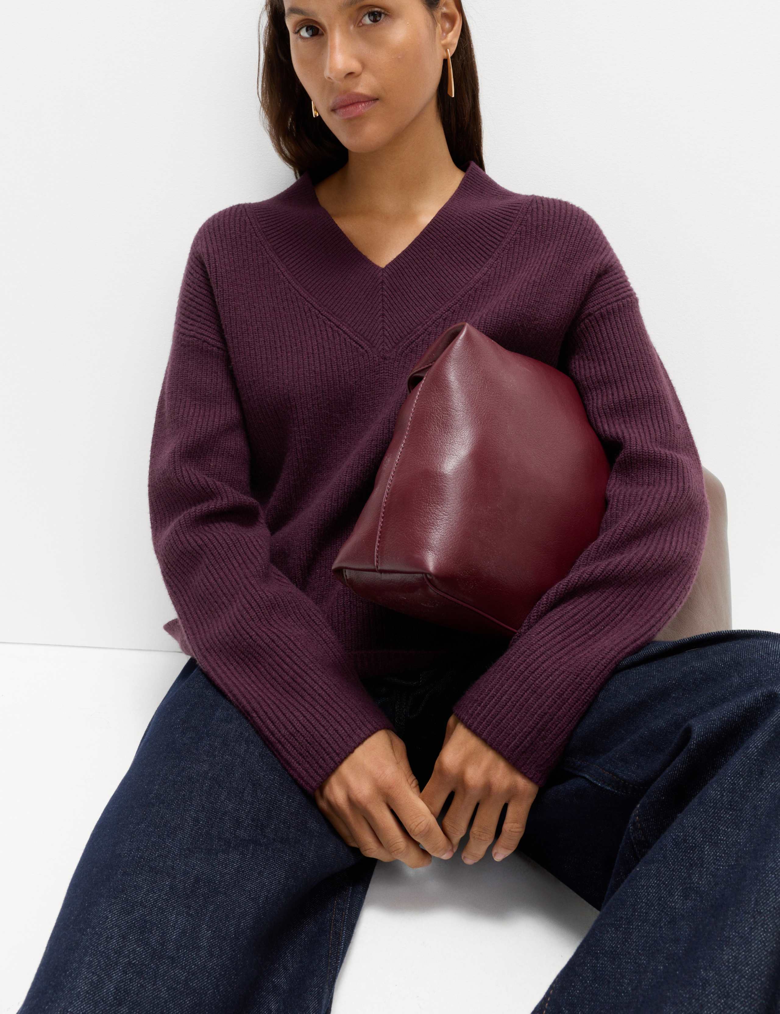 Ribbed V-Neck  Relaxed Jumper 3 of 3