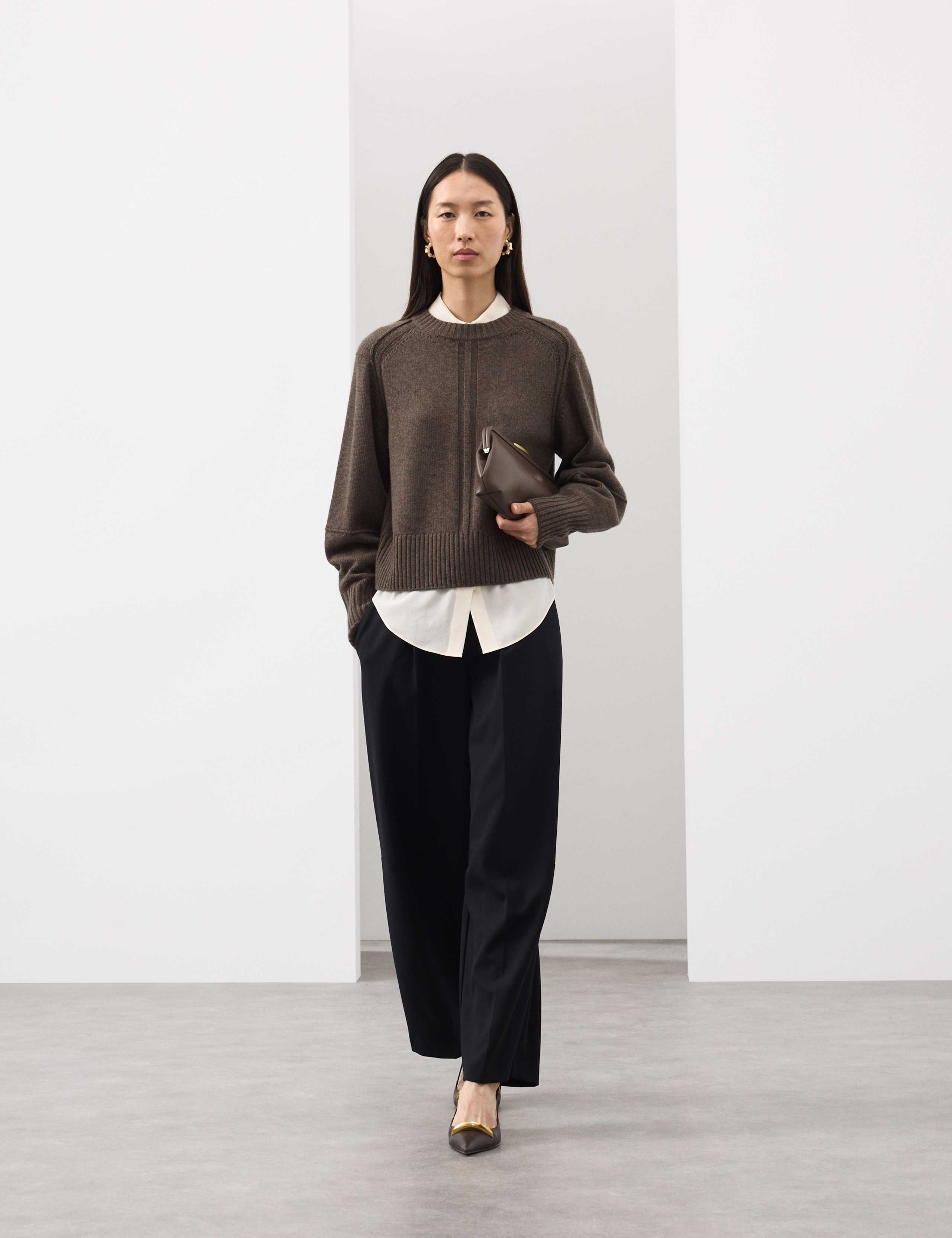 Merino Wool Rich Relaxed Jumper With Cashmere 3 of 6