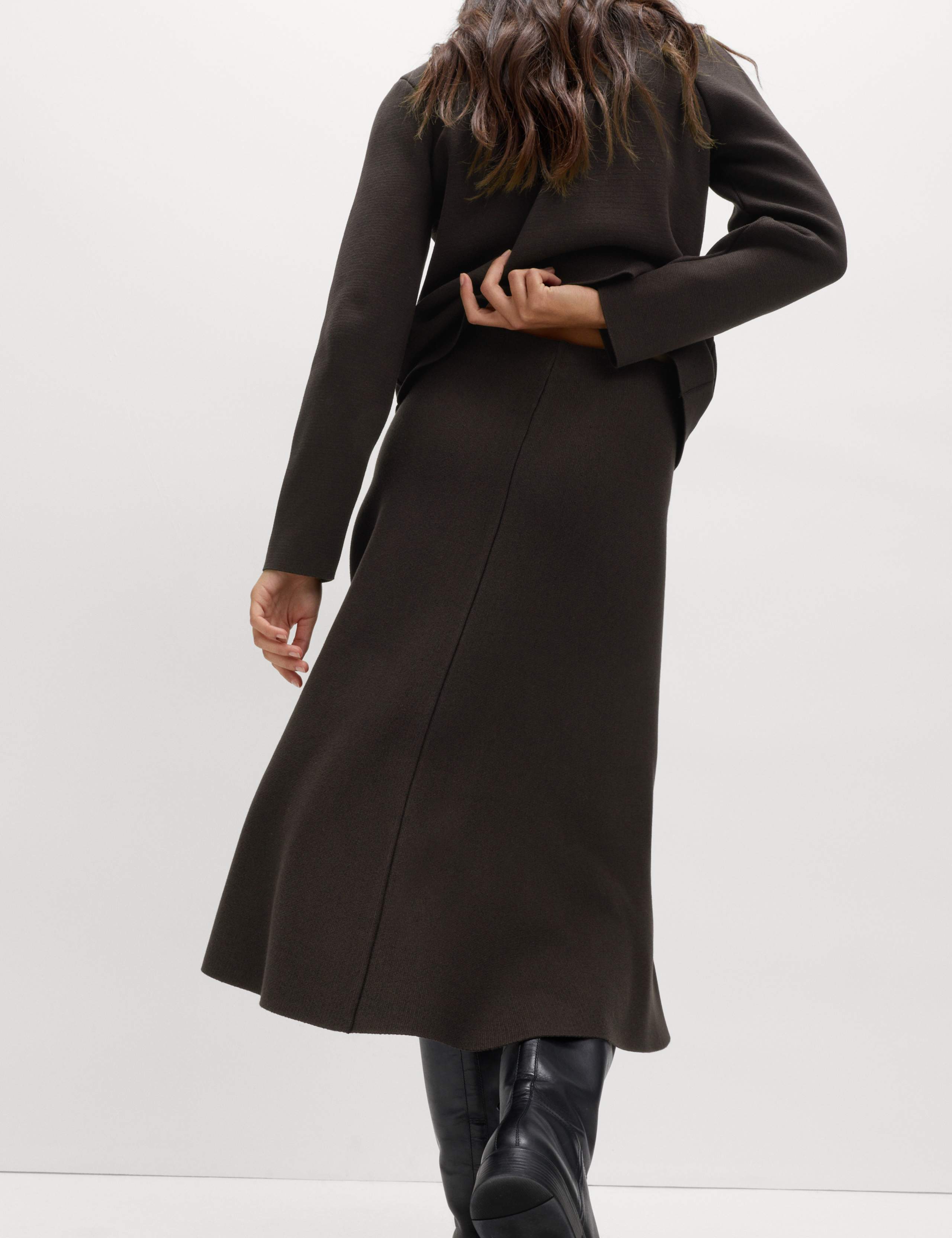 Soft Touch Knitted Midi Skirt 4 of 6