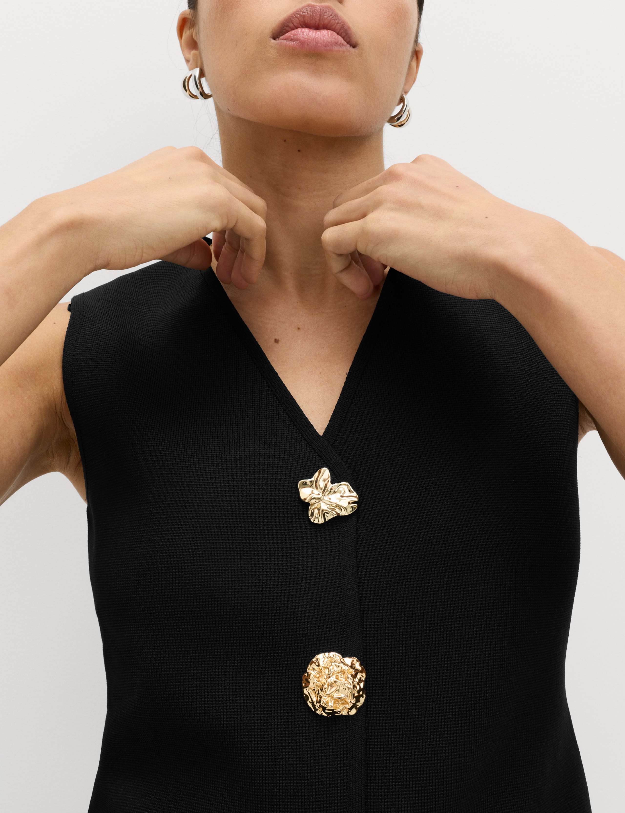 V-Neck Button Front Knitted Waistcoat 3 of 6