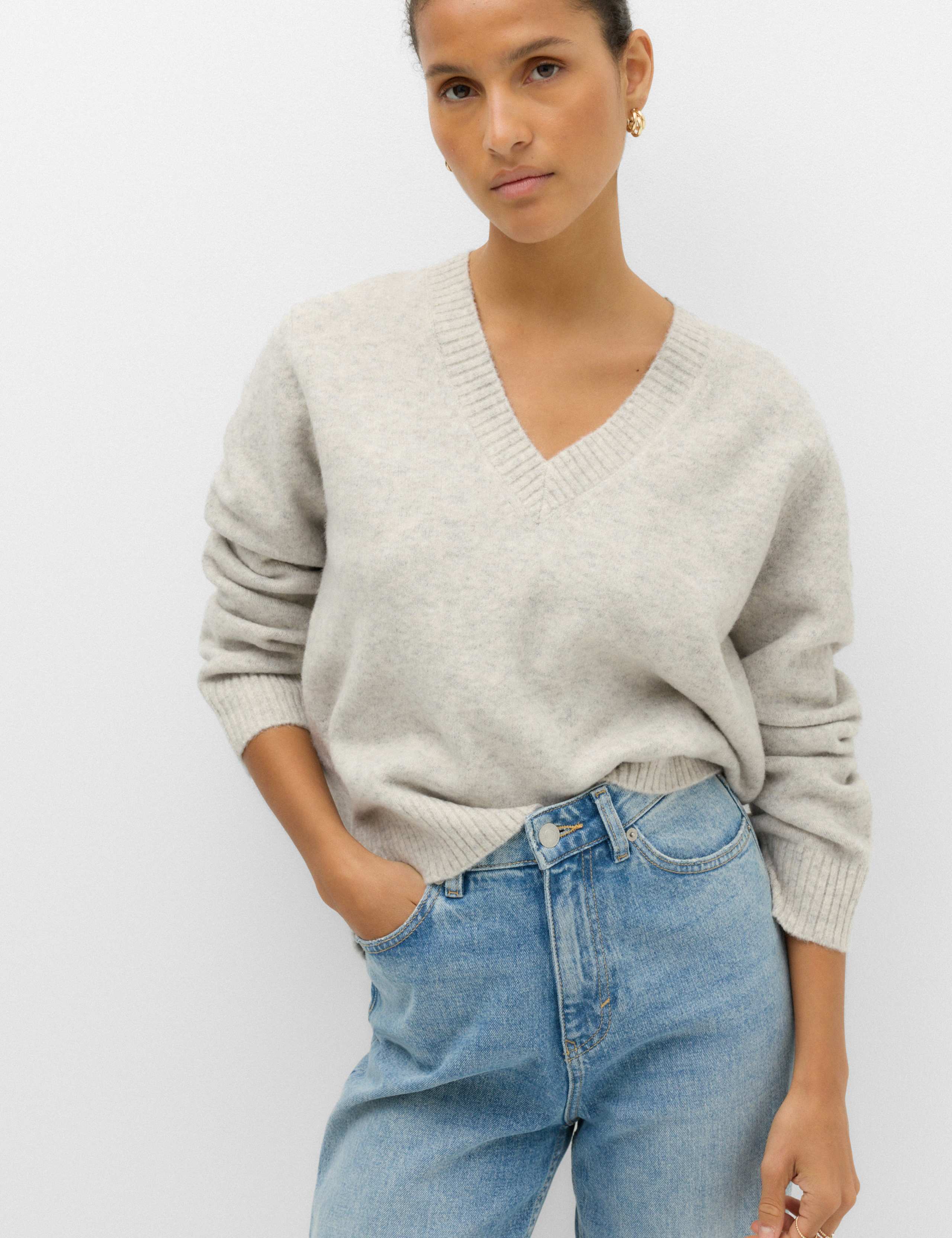 V-Neck Relaxed Jumper With Wool 1 of 5