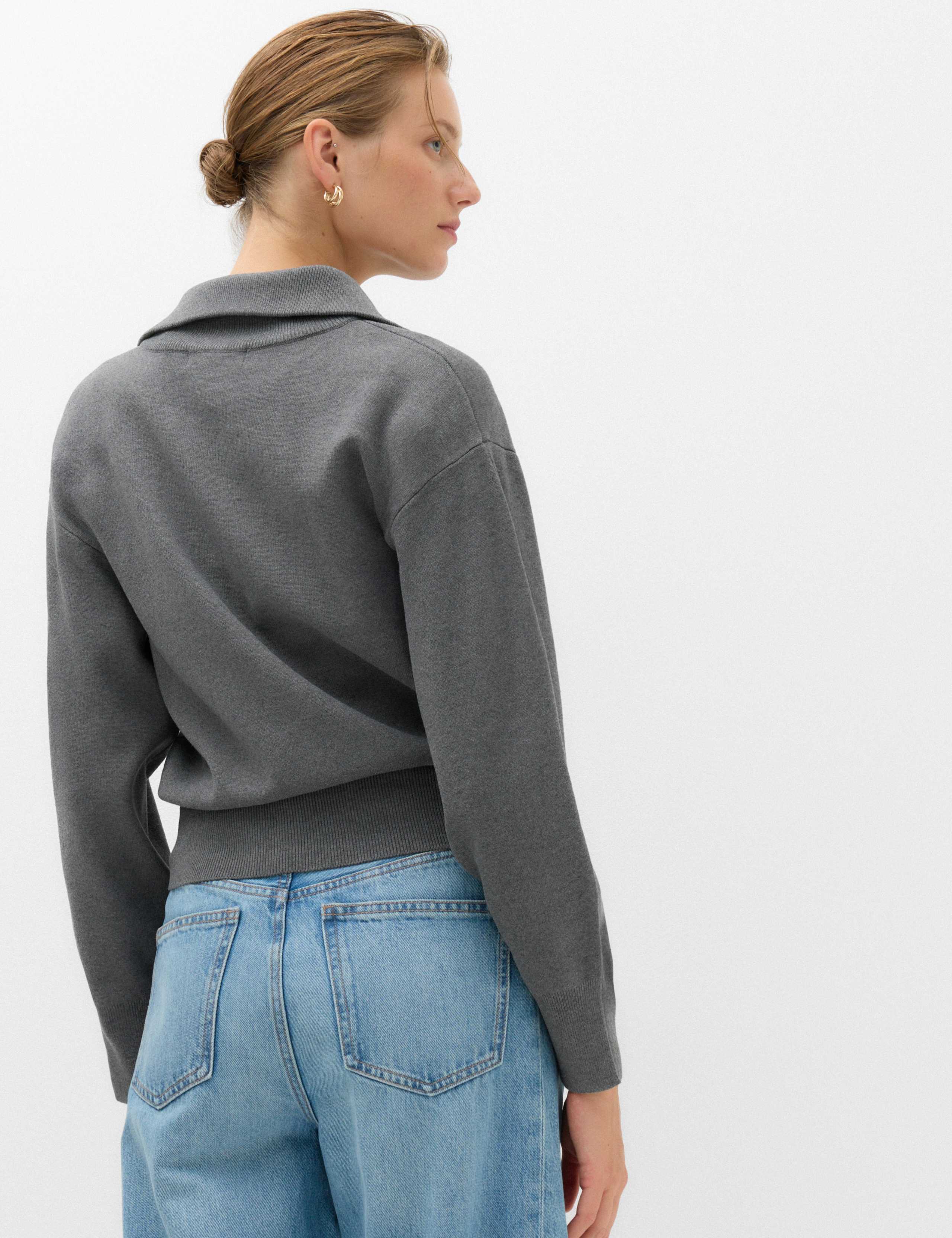 Rayon Rich Collared Zip Up Relaxed Jumper 3 of 5