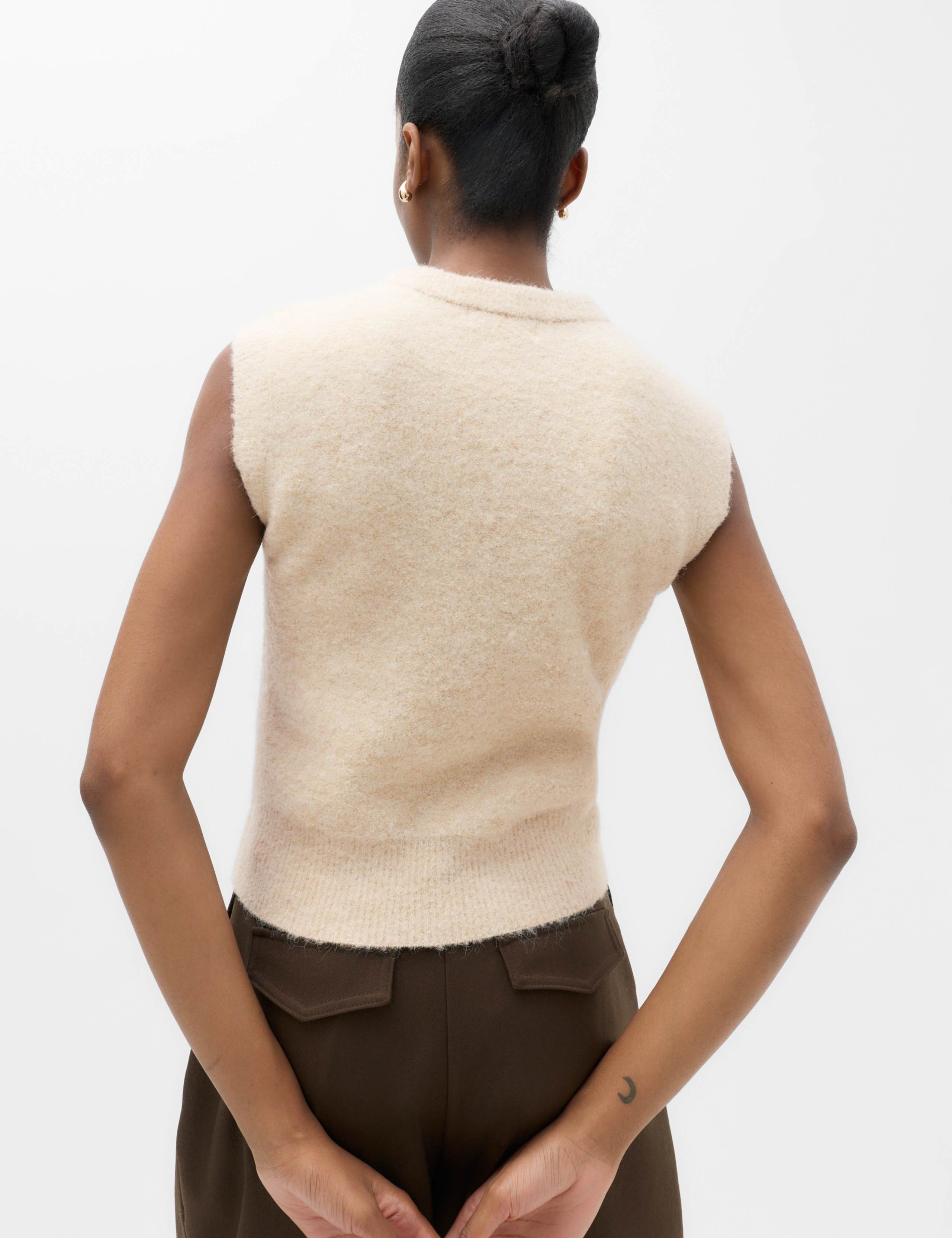 Boucle Crew Neck Slim Fit Knitted Vest With Wool 4 of 5