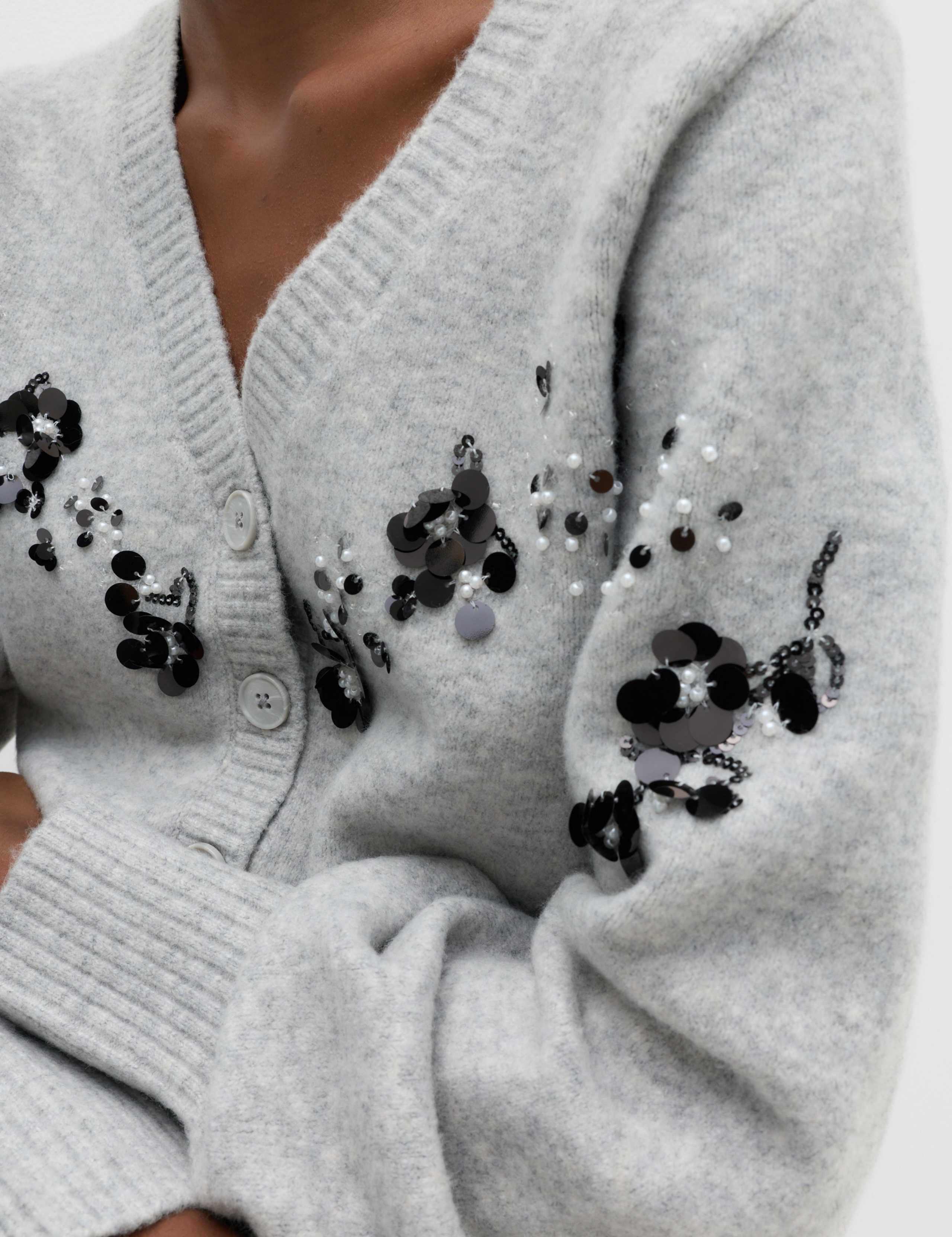 Embellished V-Neck Cardigan with Wool 5 of 6