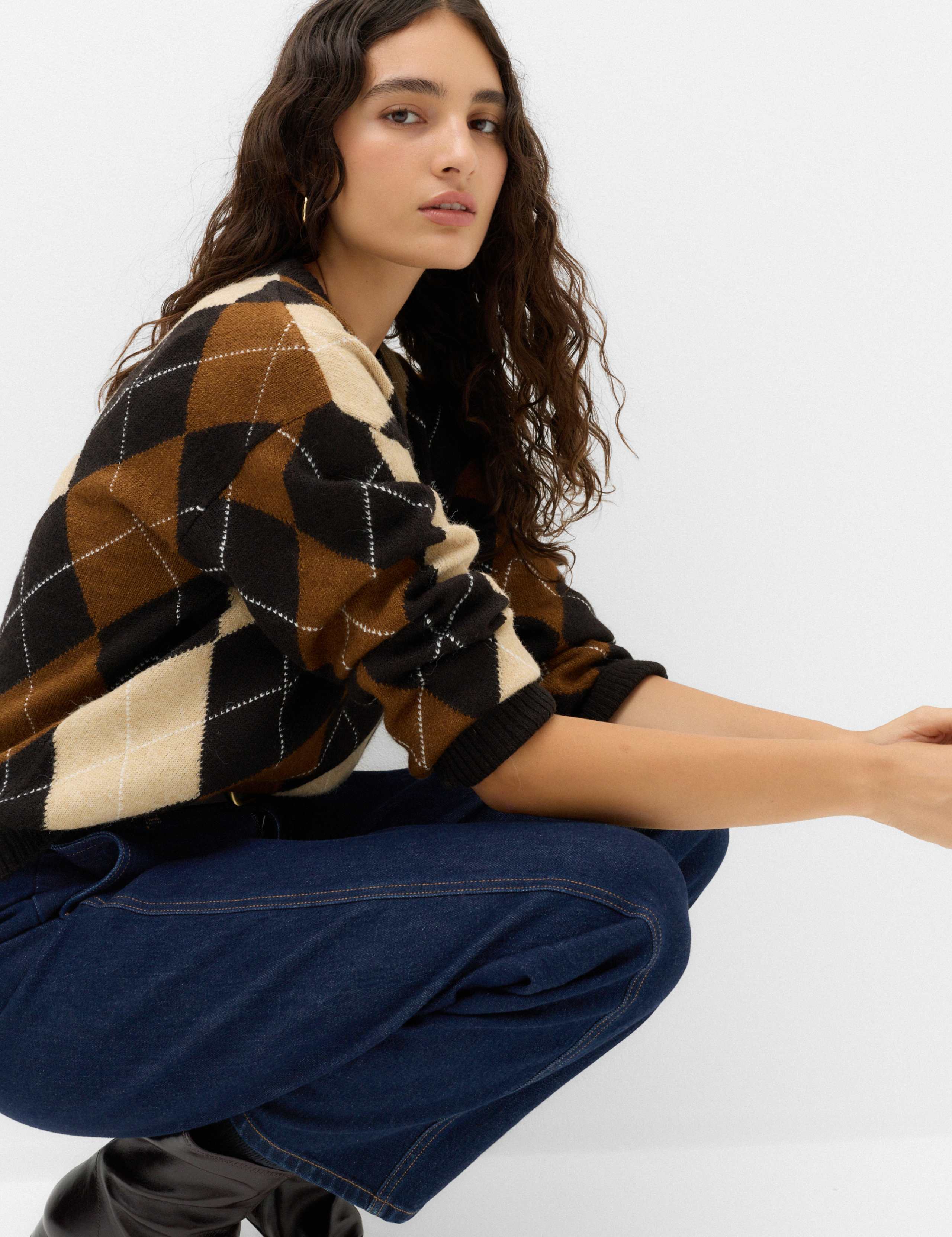 Argyle Crew Neck Relaxed Jumper 3 of 5