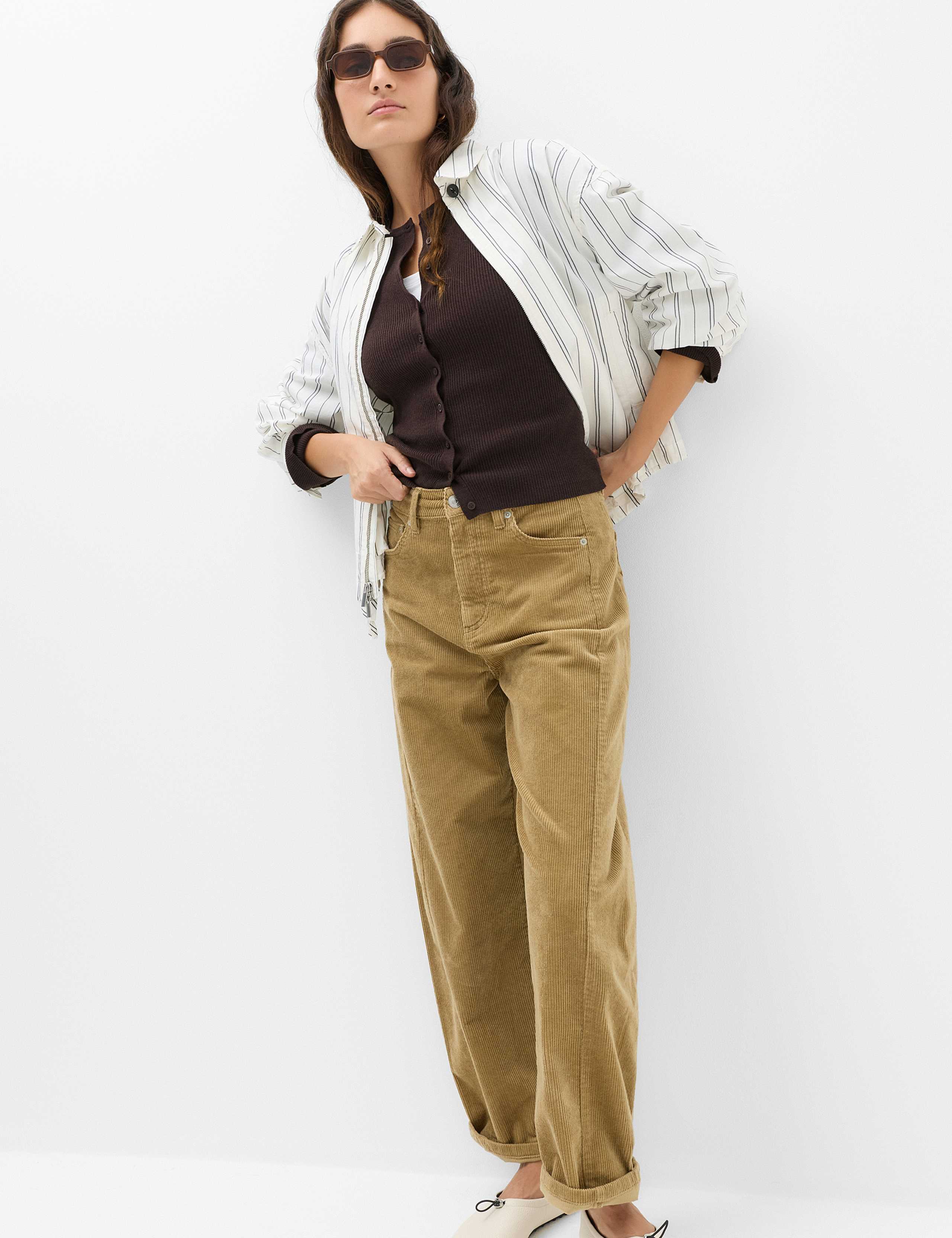 Ribbed Slim Fit Cropped Cardigan with Wool 6 of 6