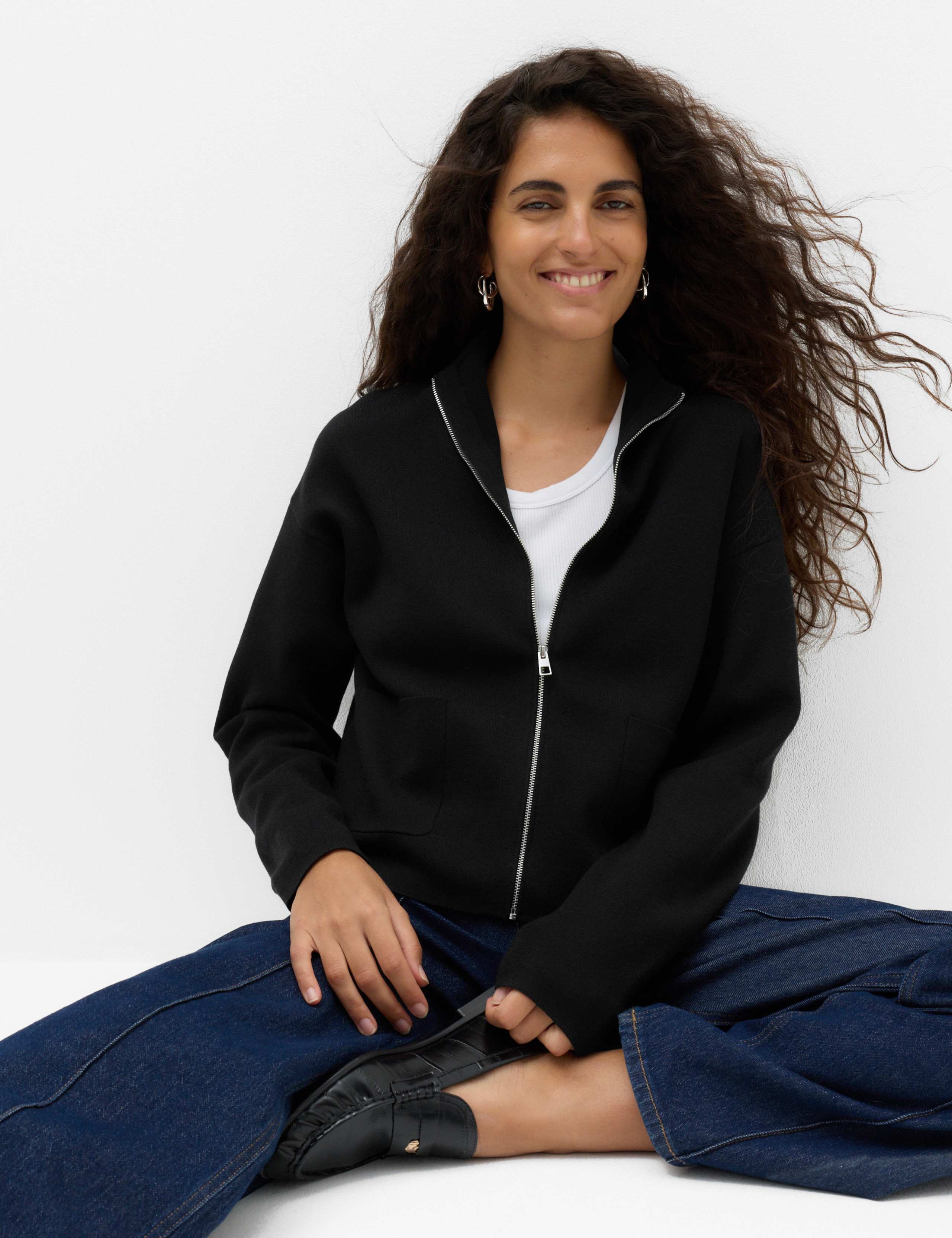 Rayon Rich Funnel Neck Zip Up Pocket Detail Knitted Jacket 1 of 7