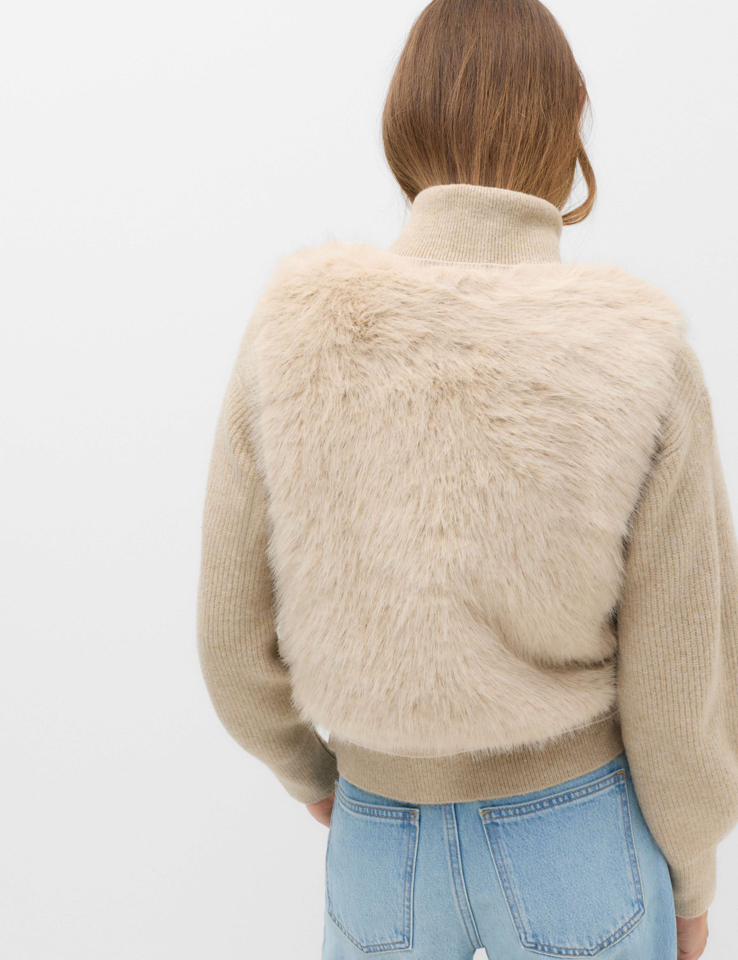 Faux Fur Cropped Knitted Waistcoat 3 of 5