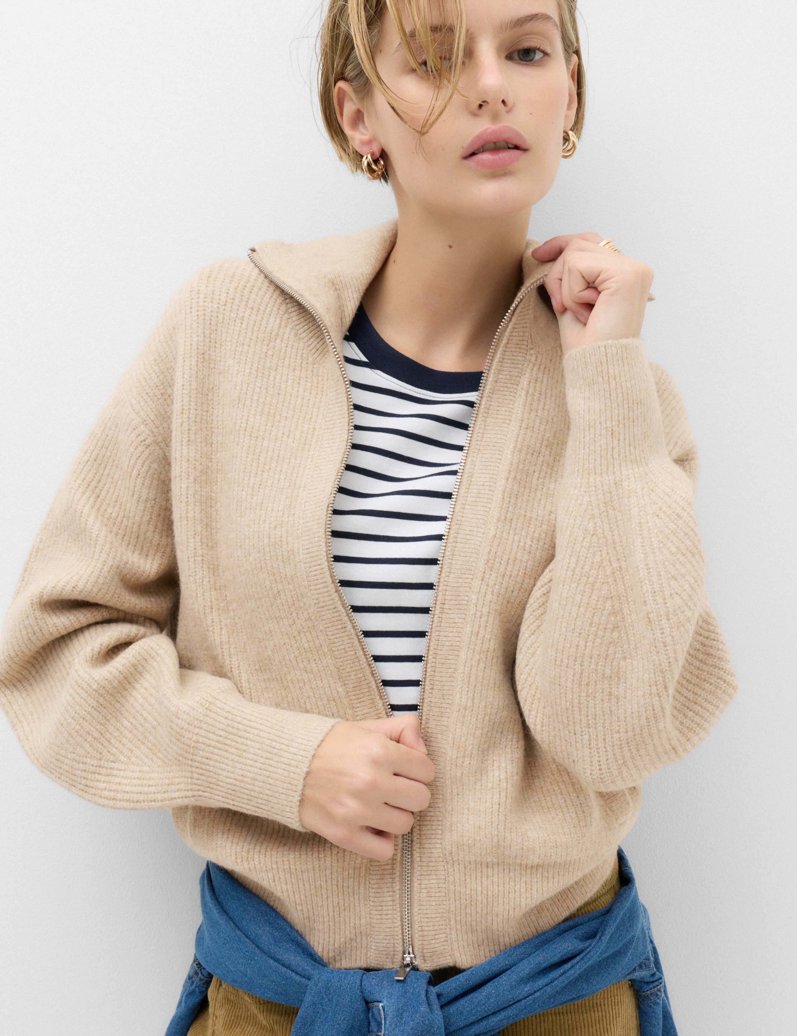 Textured Funnel Neck Relaxed Cardigan With Wool 3 of 6