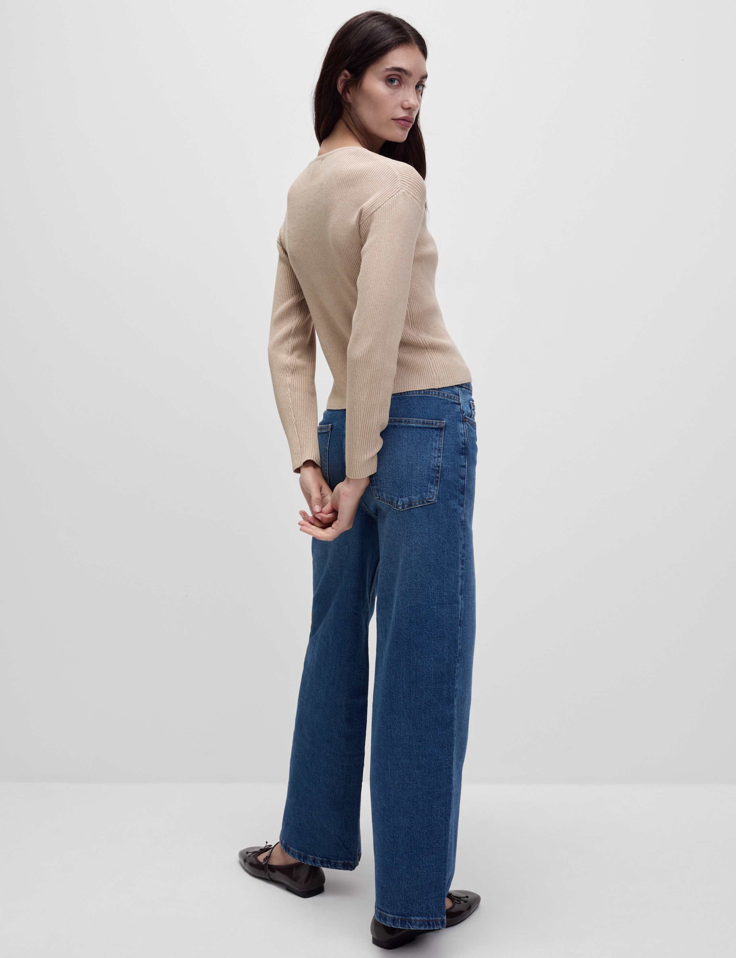 Ribbed Crew Neck Cardigan 5 of 7