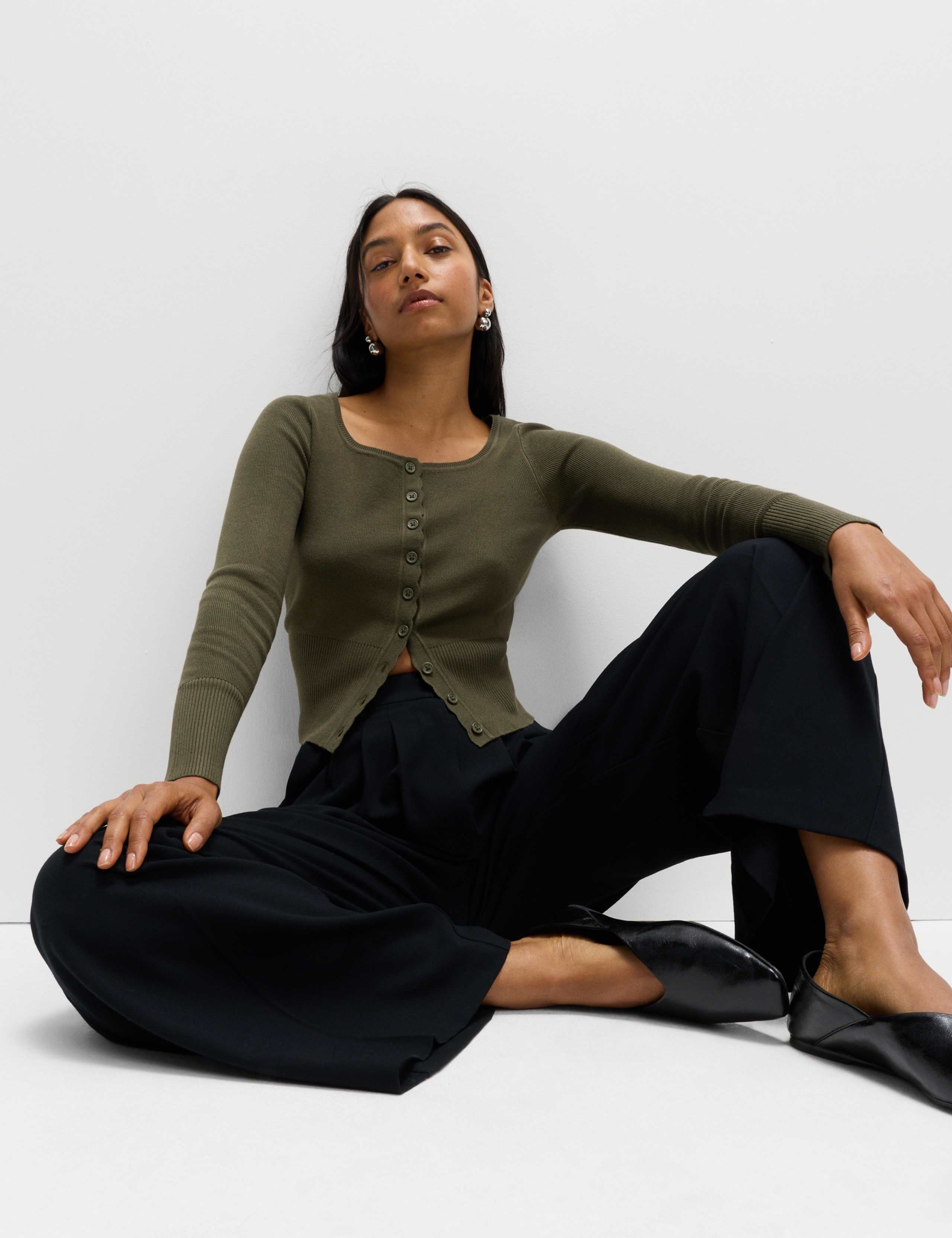 Square Neck Scallop Edge Slim Fit Cardigan 1 of 6