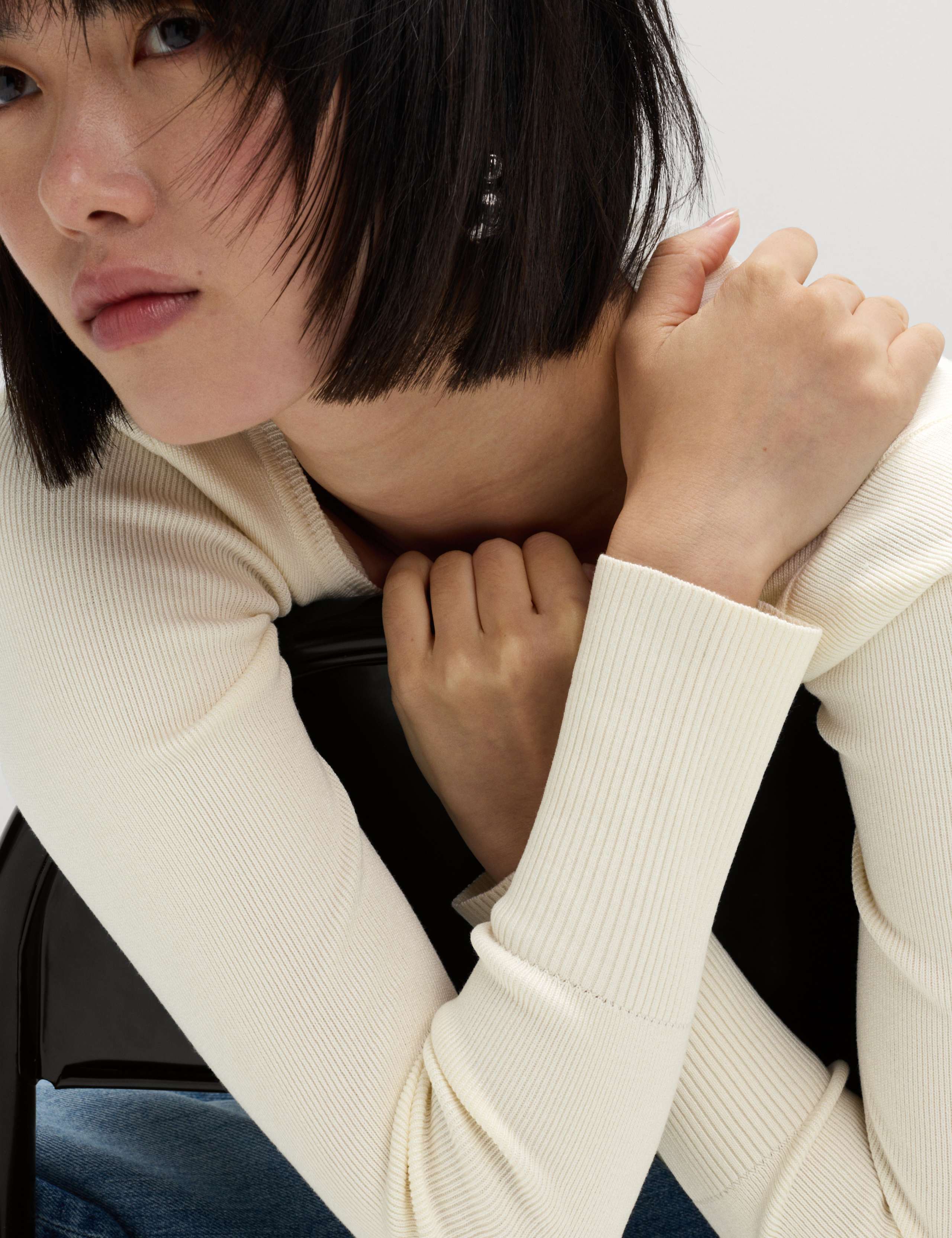 Square Neck Scallop Edge Slim Fit Cardigan 5 of 5