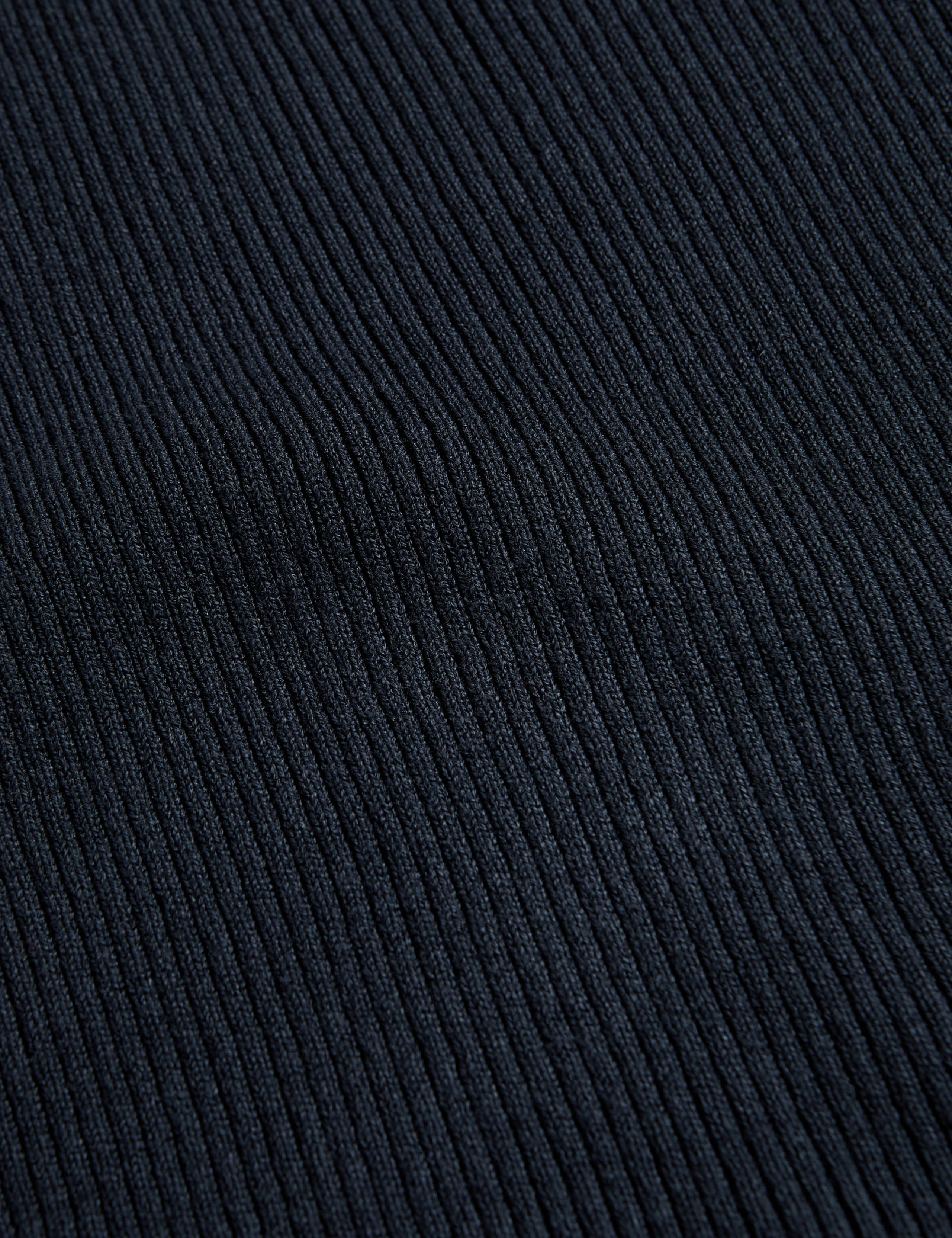 Ribbed Crew Neck Fitted Knitted Vest 7 of 7