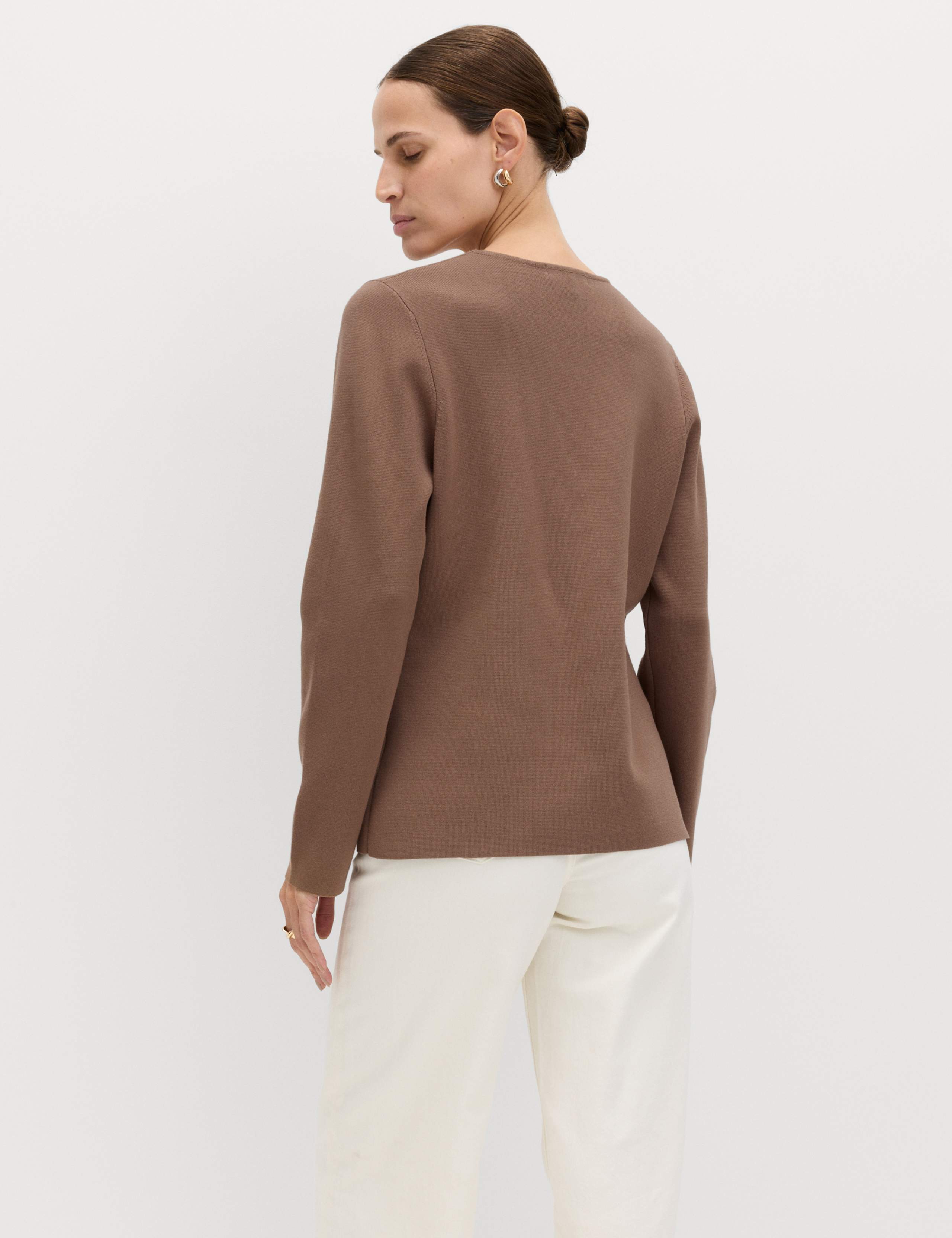 V-Neck Slim Fit Button Front Knitted Jacket 4 of 5