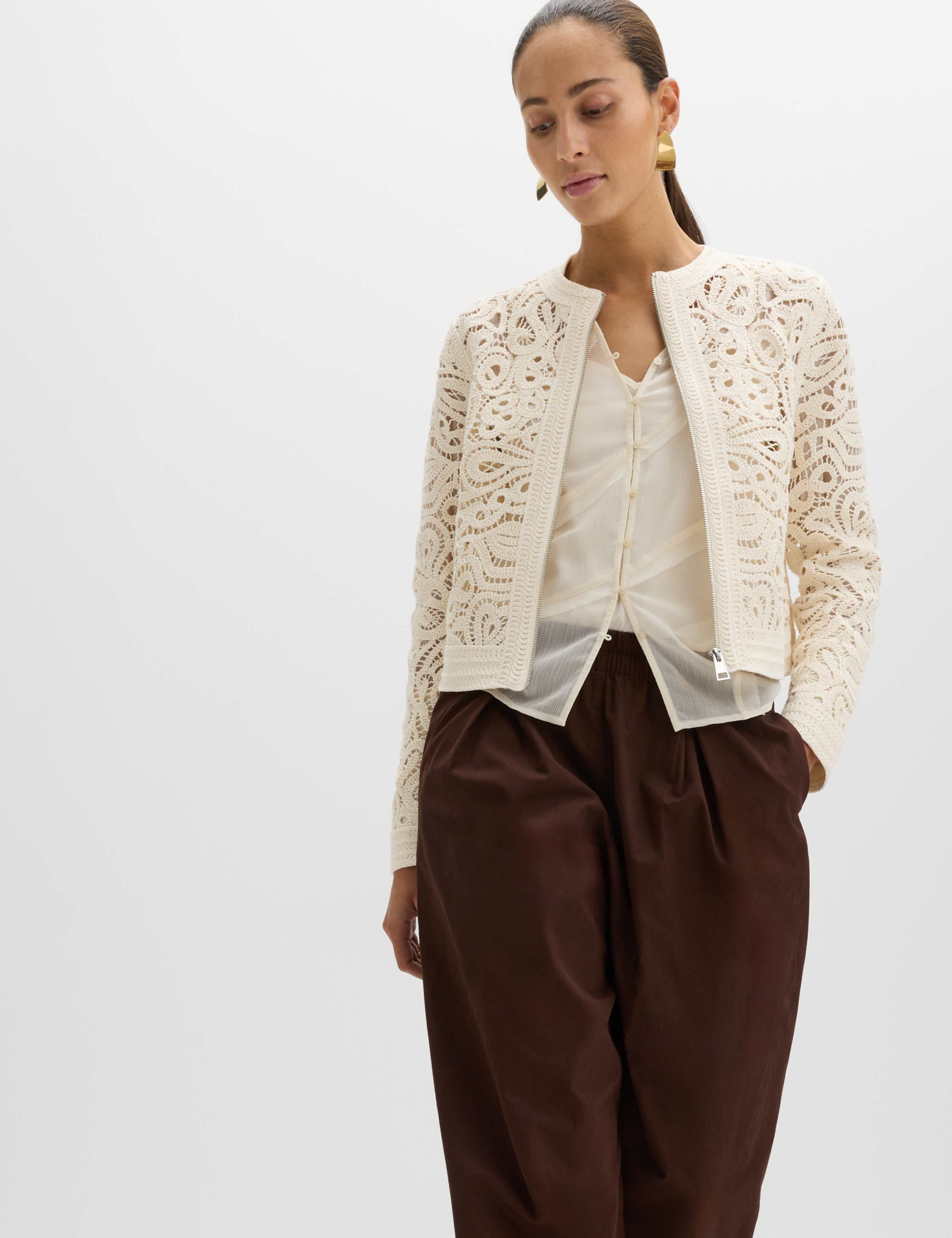 Cotton Rich Textured Cropped Knitted Jacket 3 of 7