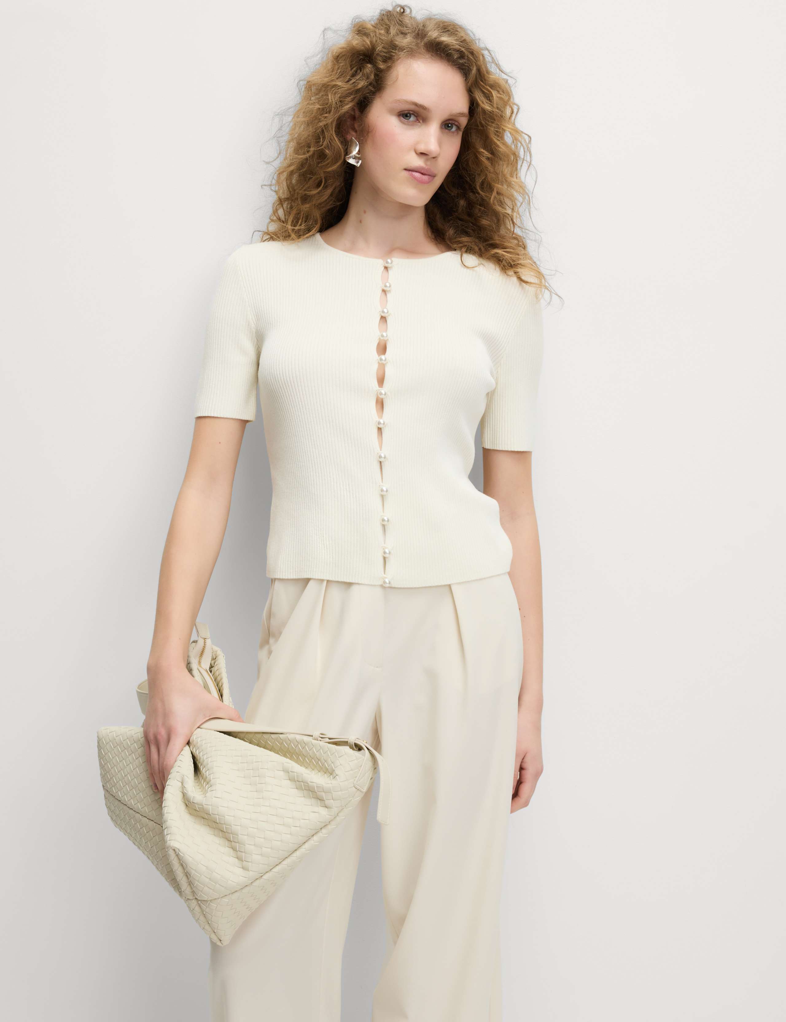 Textured Crew Neck Pearl Look Button Cropped Knitted Top 3 of 6