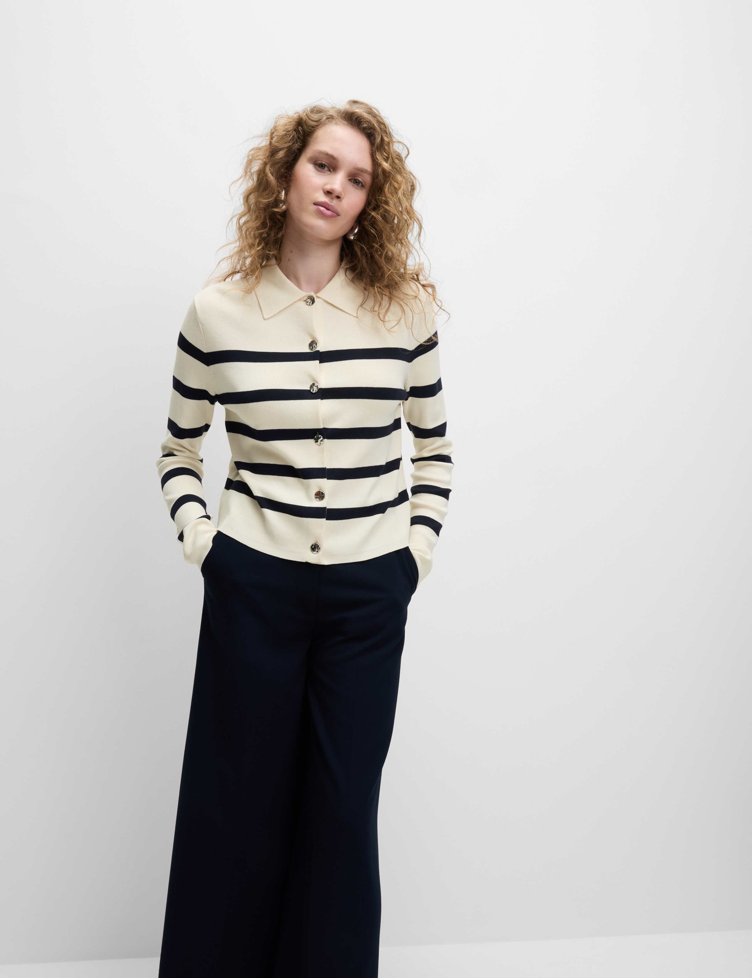Striped Knitted Collared Button Front Cardigan 4 of 6