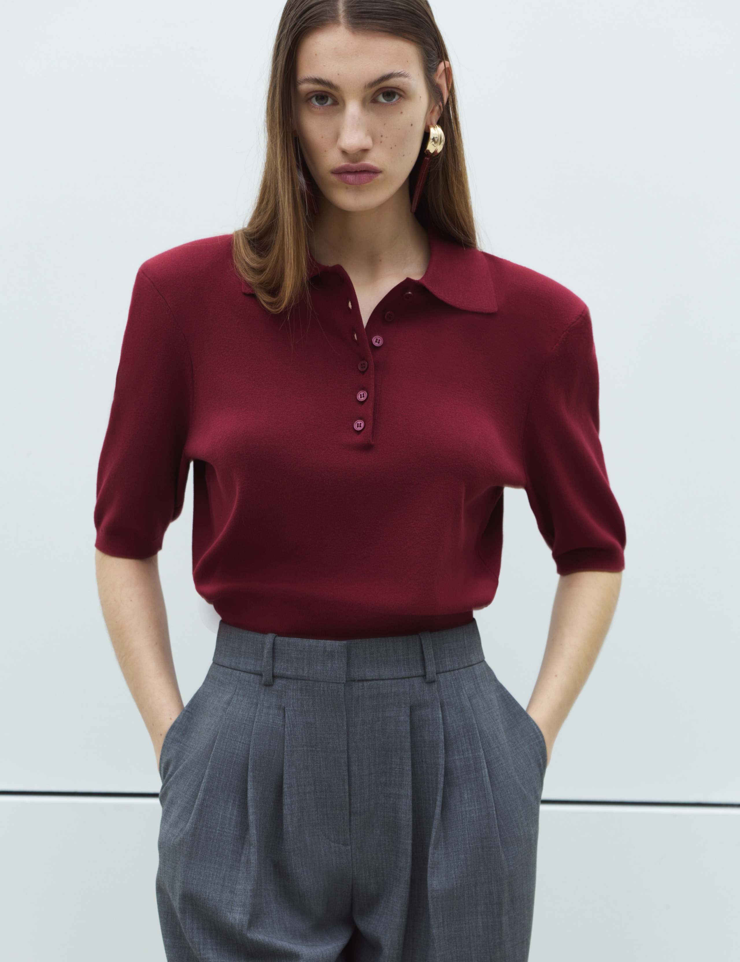 Collared Slim Fit Cropped Knitted Top 1 of 7
