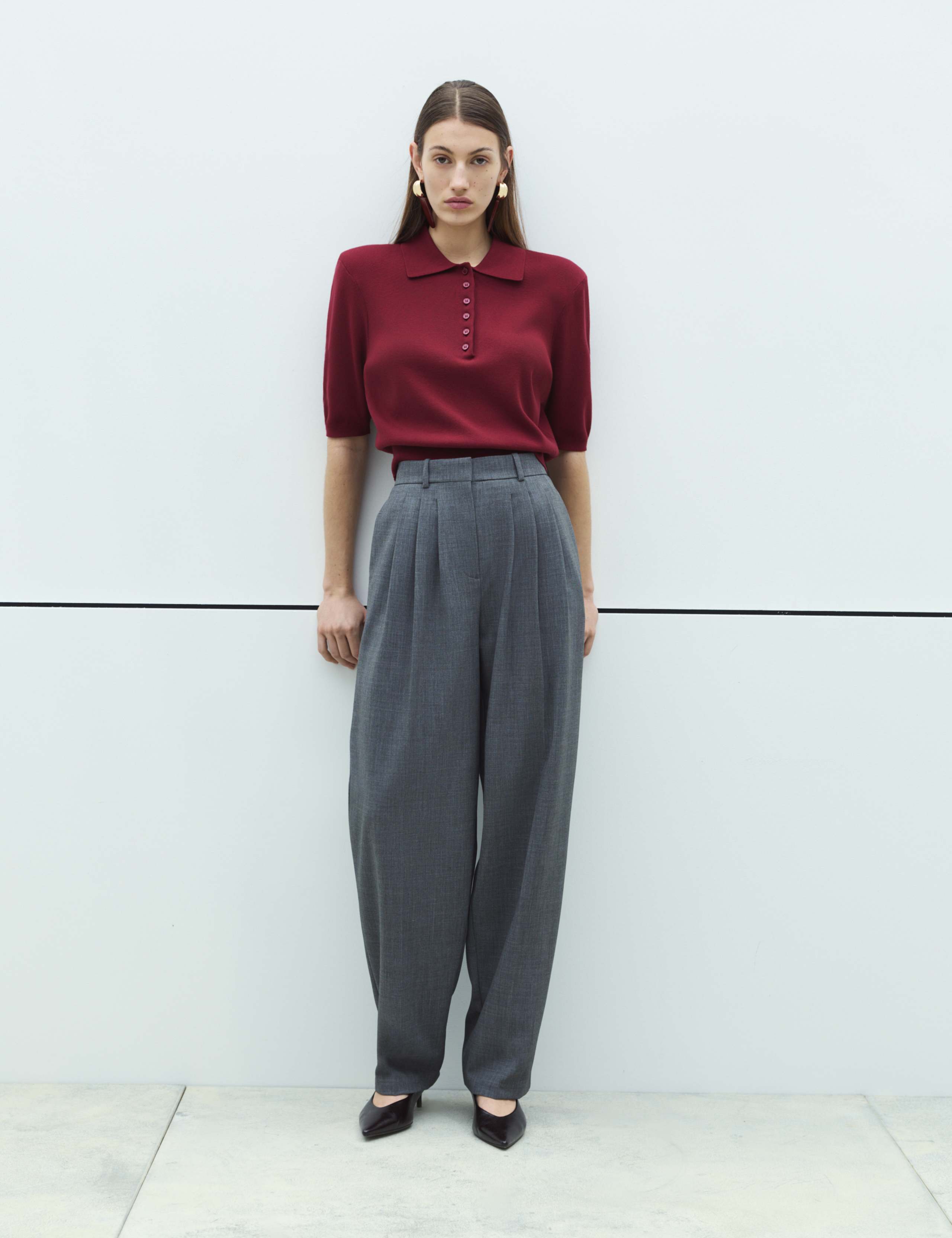 Collared Slim Fit Cropped Knitted Top 6 of 7