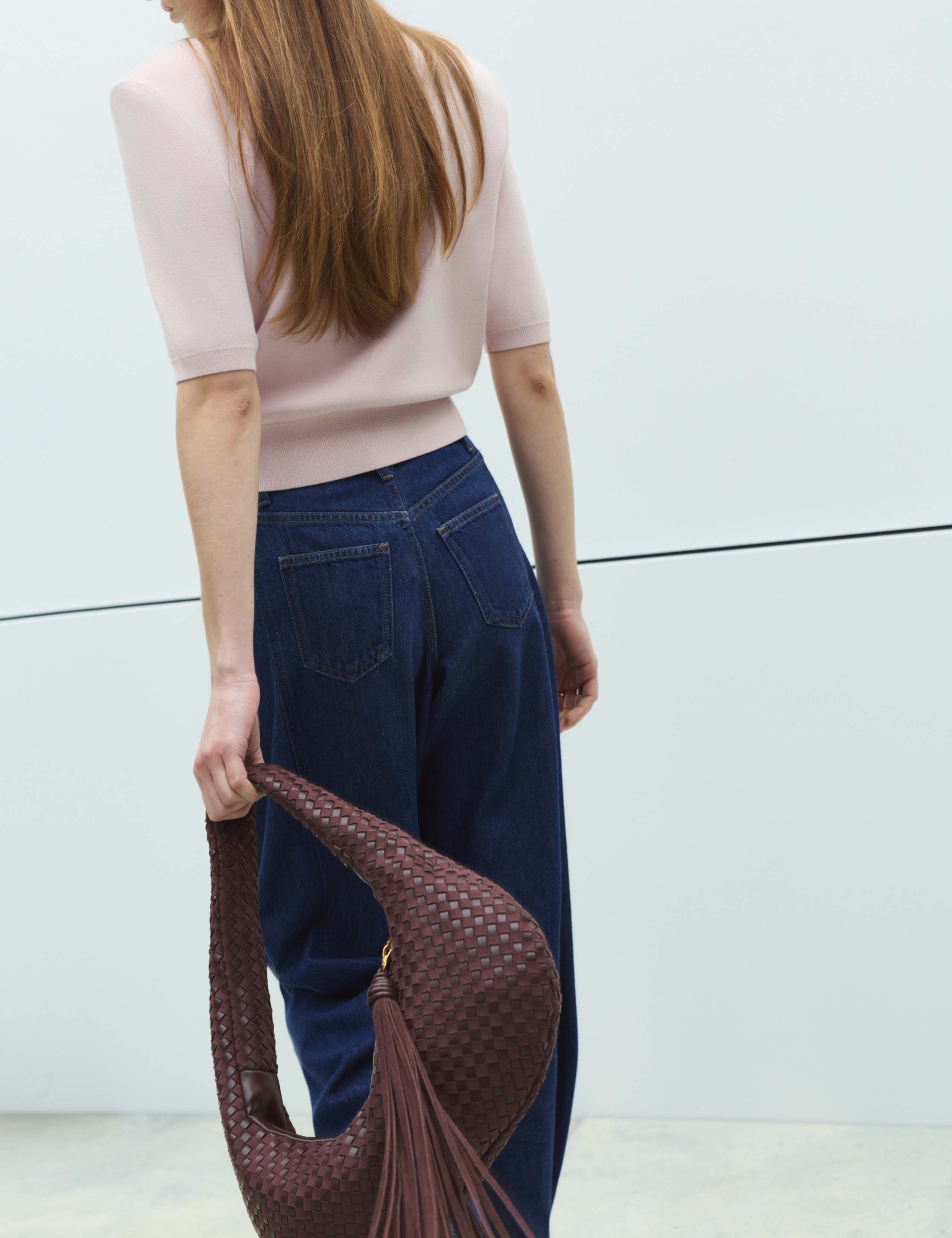 Collared Slim Fit Cropped Knitted Top 4 of 7