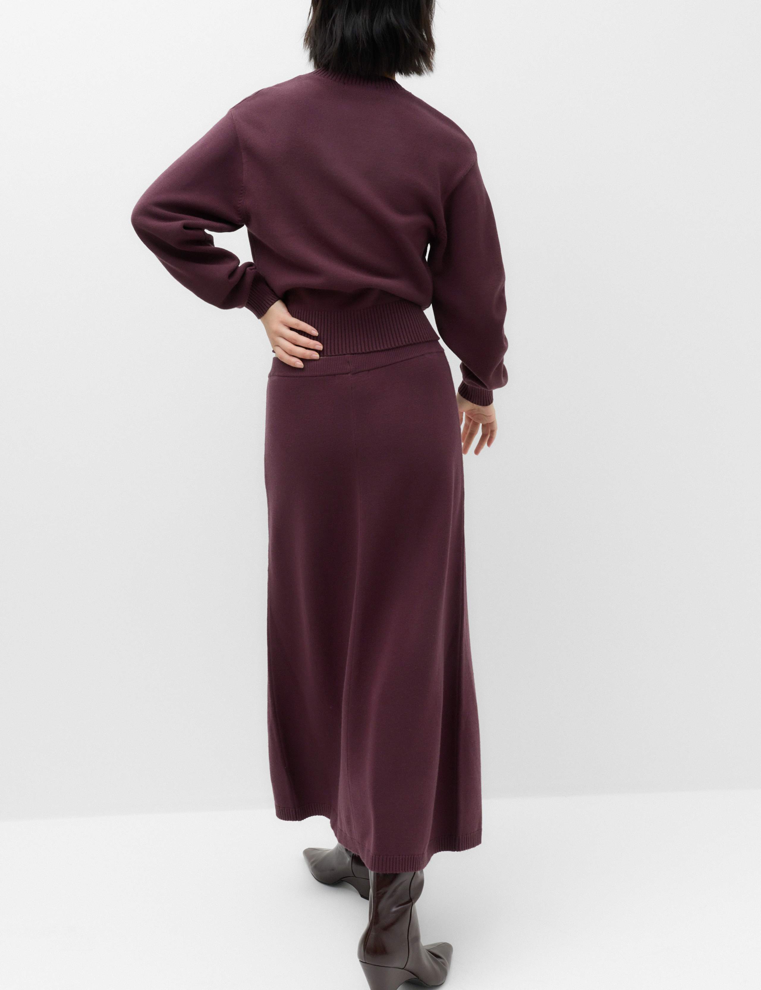 High Waisted Knitted Midi A Line Skirt 4 of 7