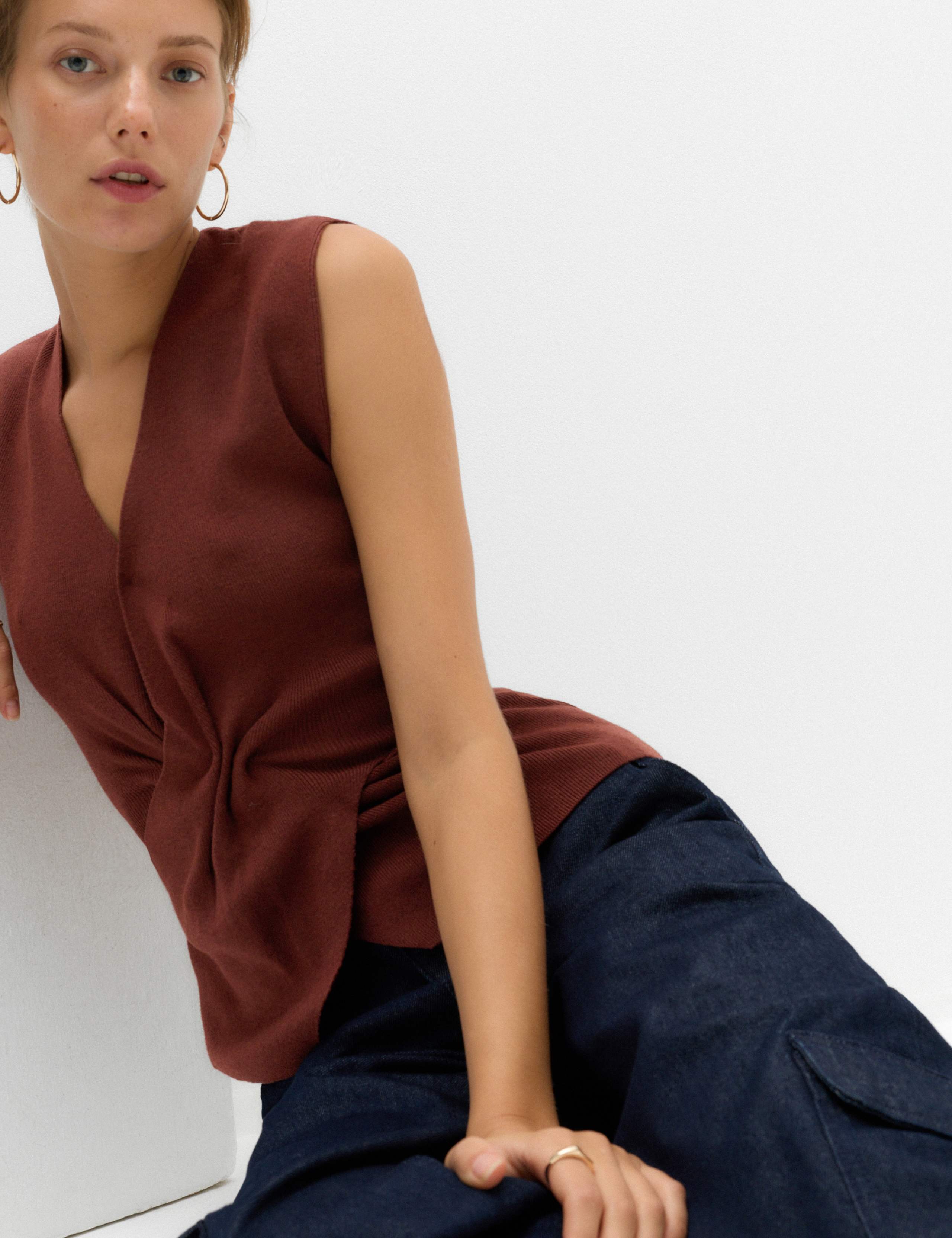 Twist Front V Neck Knitted Top with Wool 4 of 5