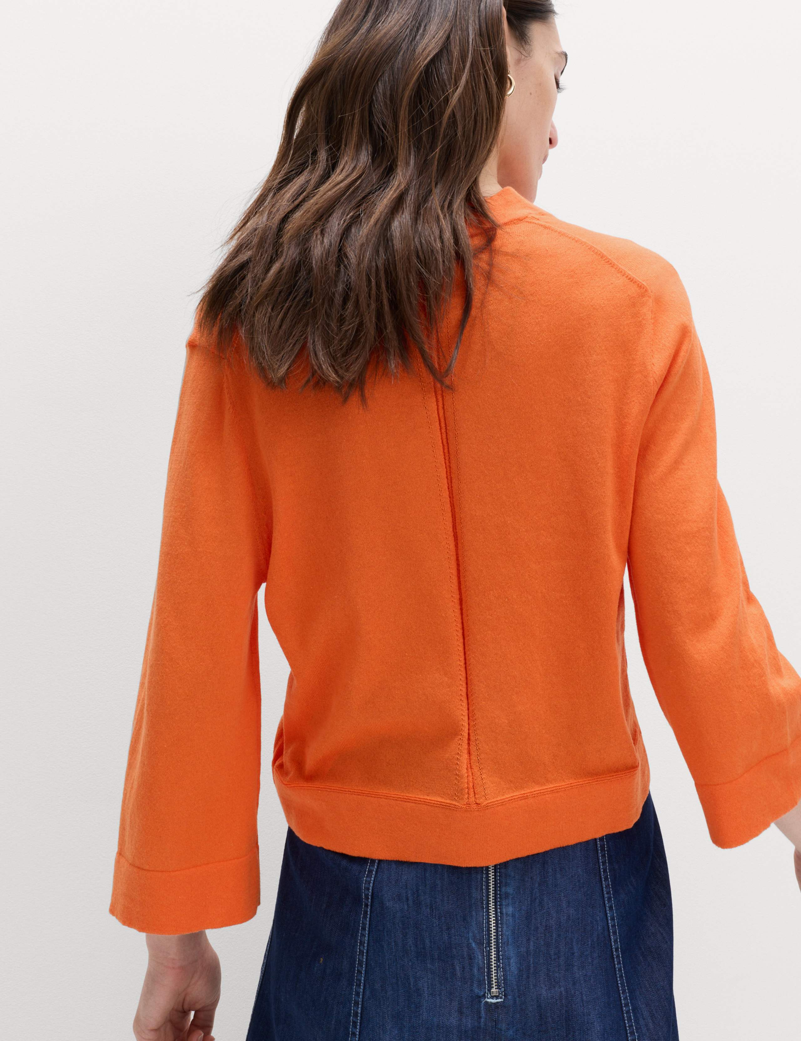 Wide Sleeve Short Length Cardigan 3 of 5