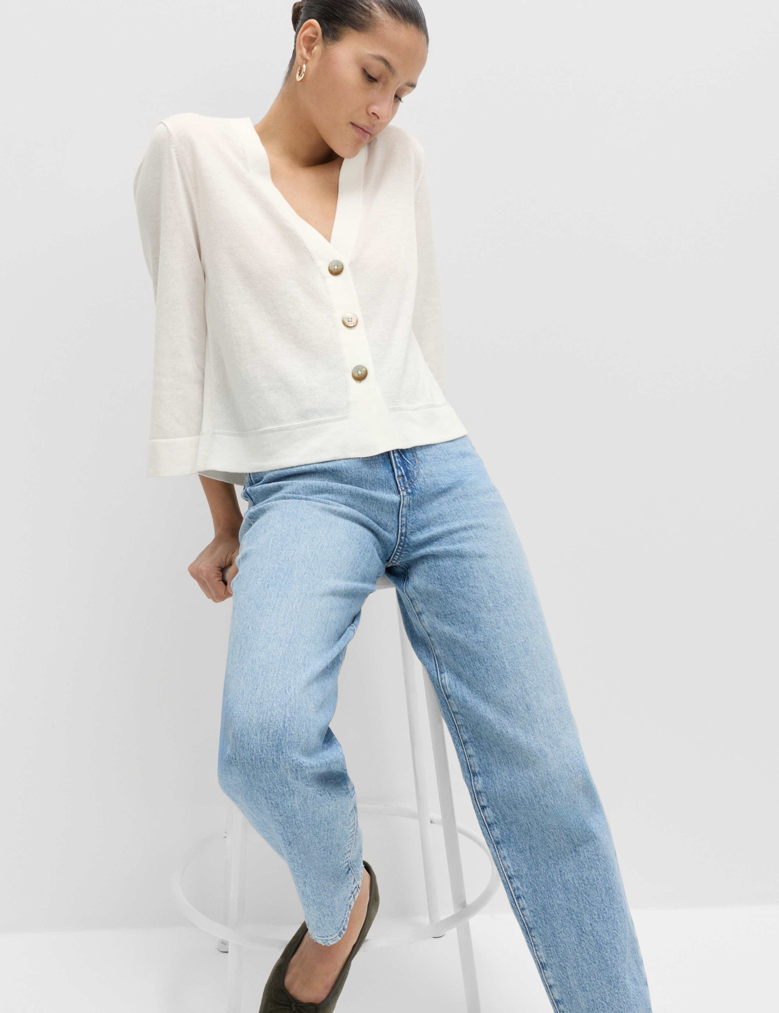 Wide Sleeve Short Length Cardigan 3 of 5