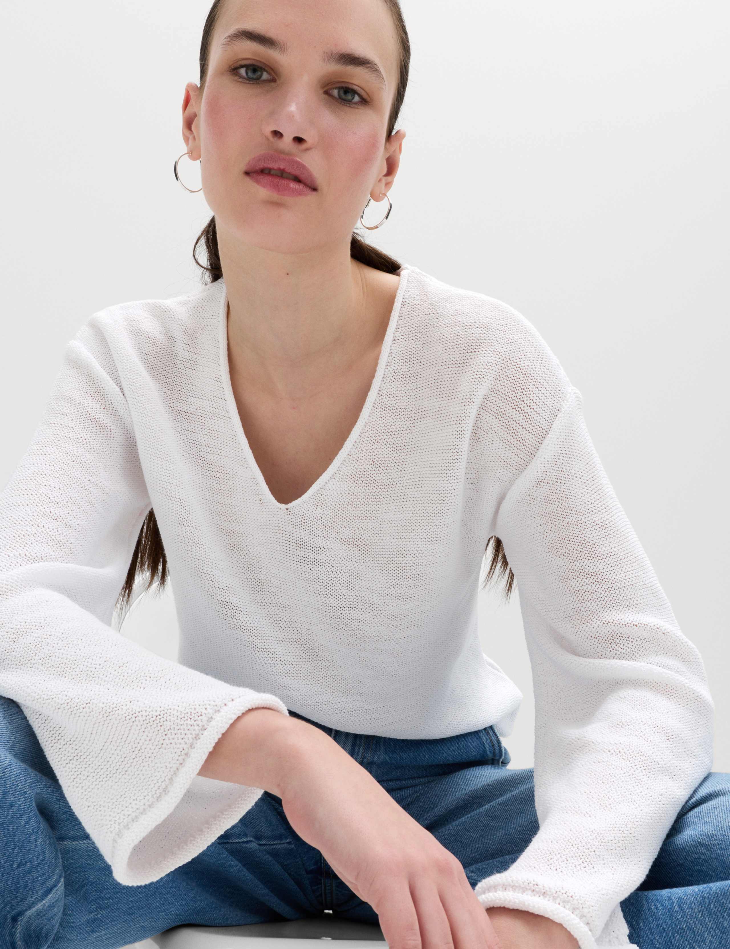 Cotton Blend V-Neck Slim Fit Jumper 1 of 6