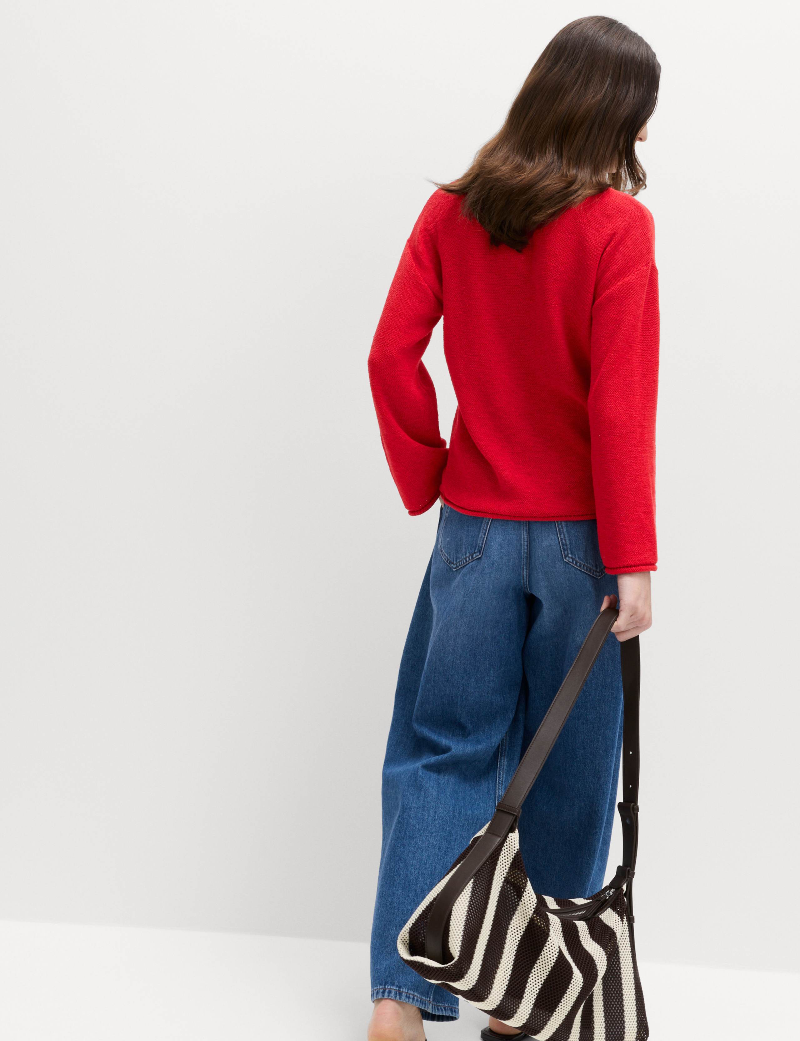 Cotton Blend V-Neck Slim Fit Jumper 4 of 5