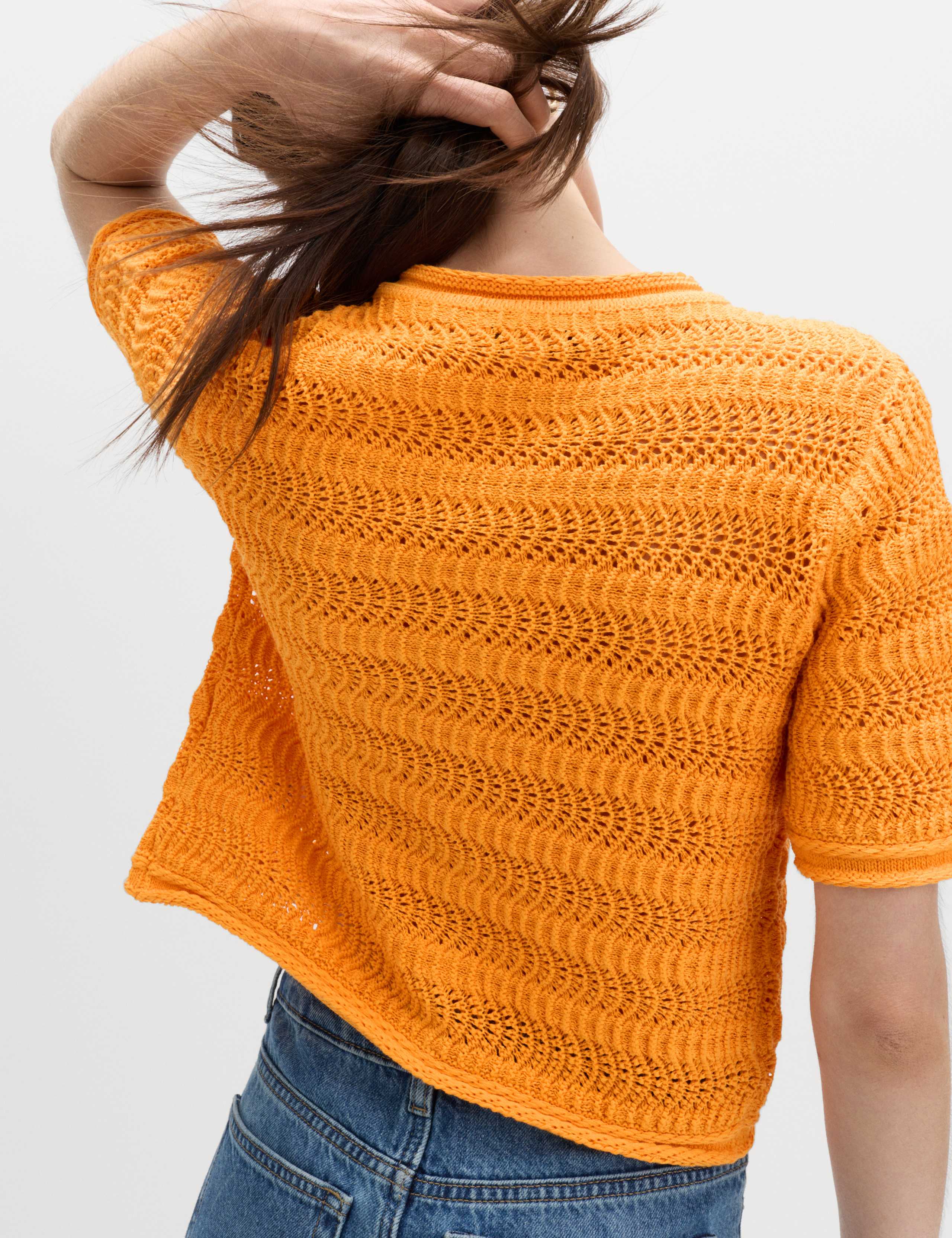 Cotton Blend Textured Cropped Cardigan 3 of 5