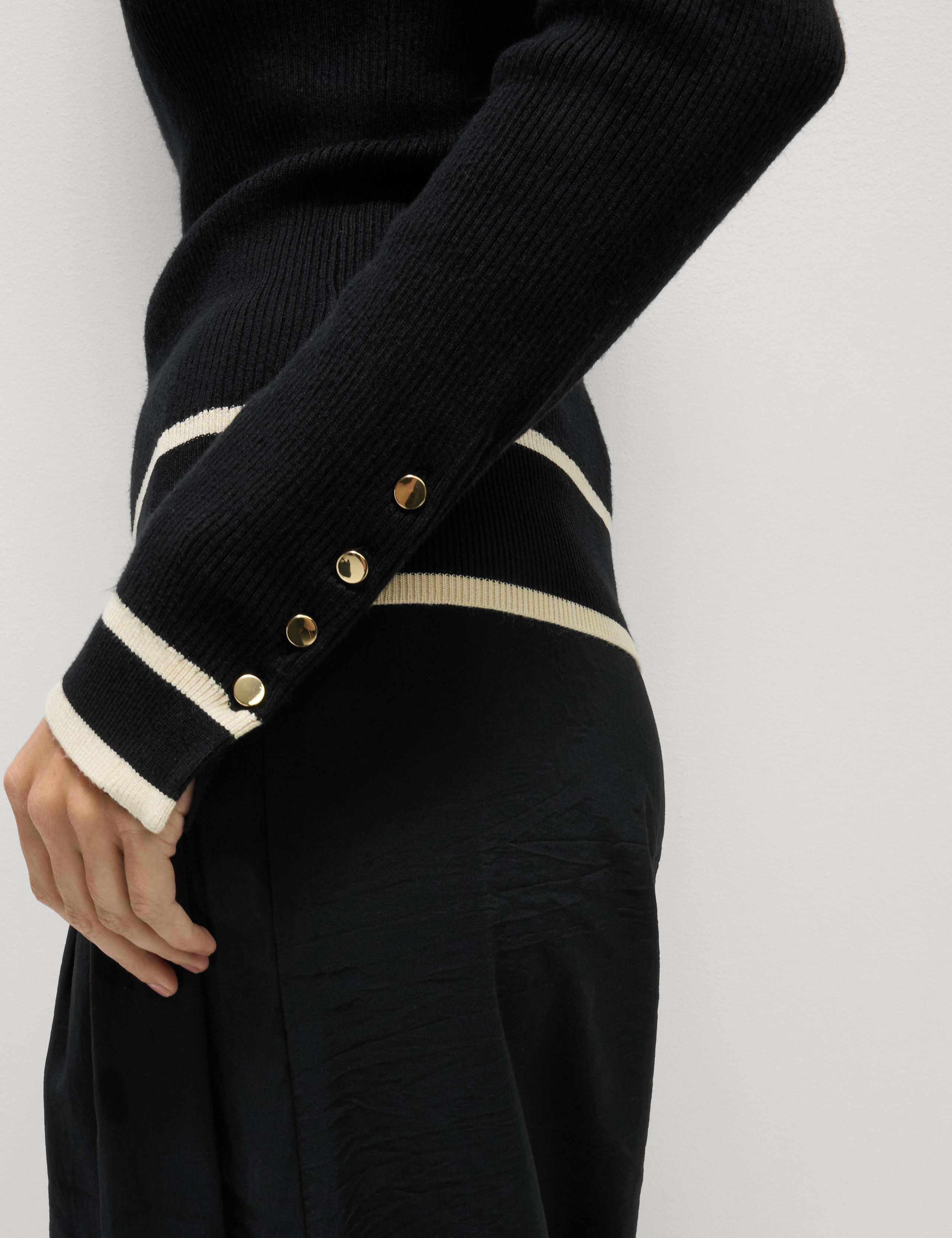 Ribbed Tipped Detail Crew Neck Jumper 4 of 7