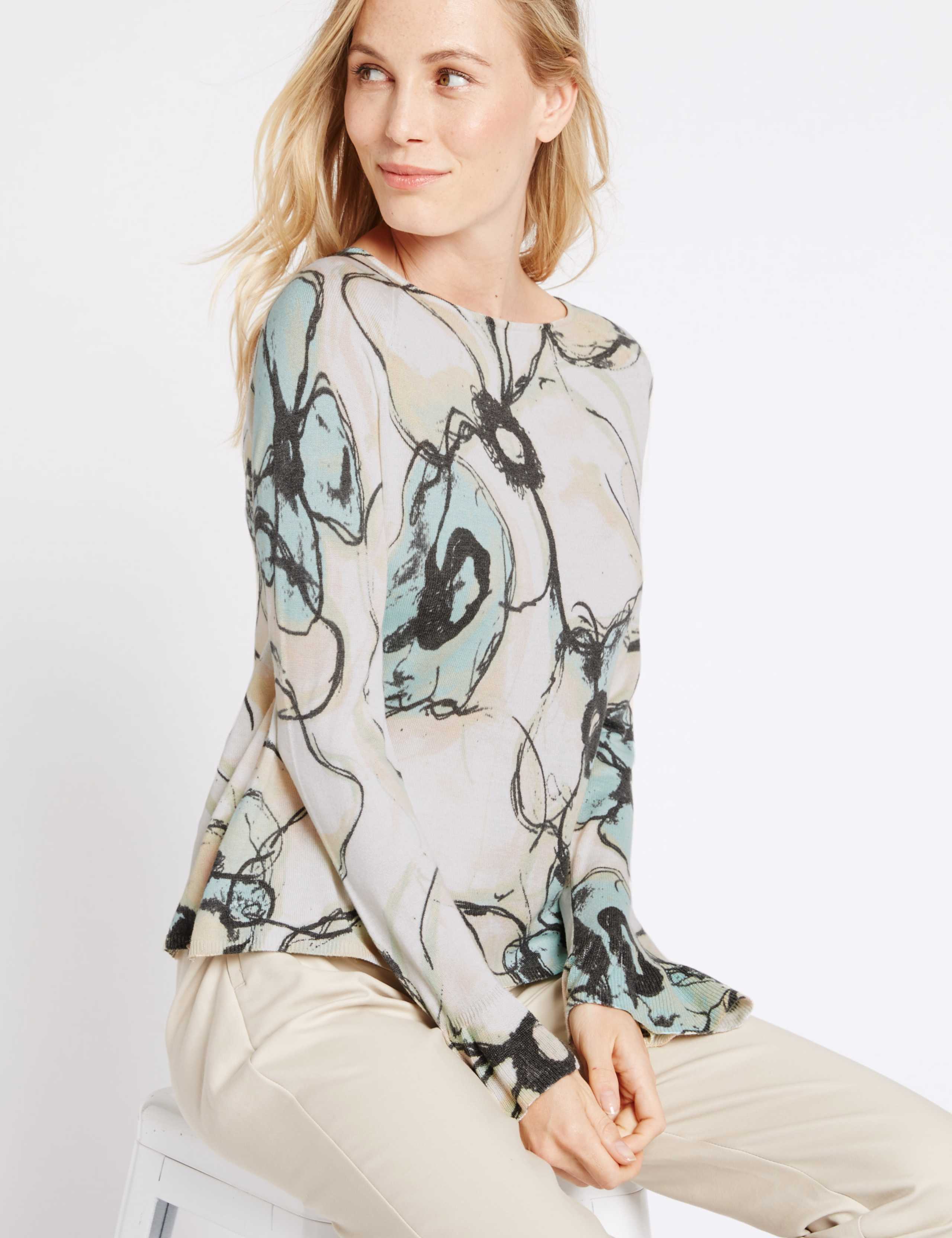 Floral Print Slash Neck Flute Sleeve Jumper 3 of 4