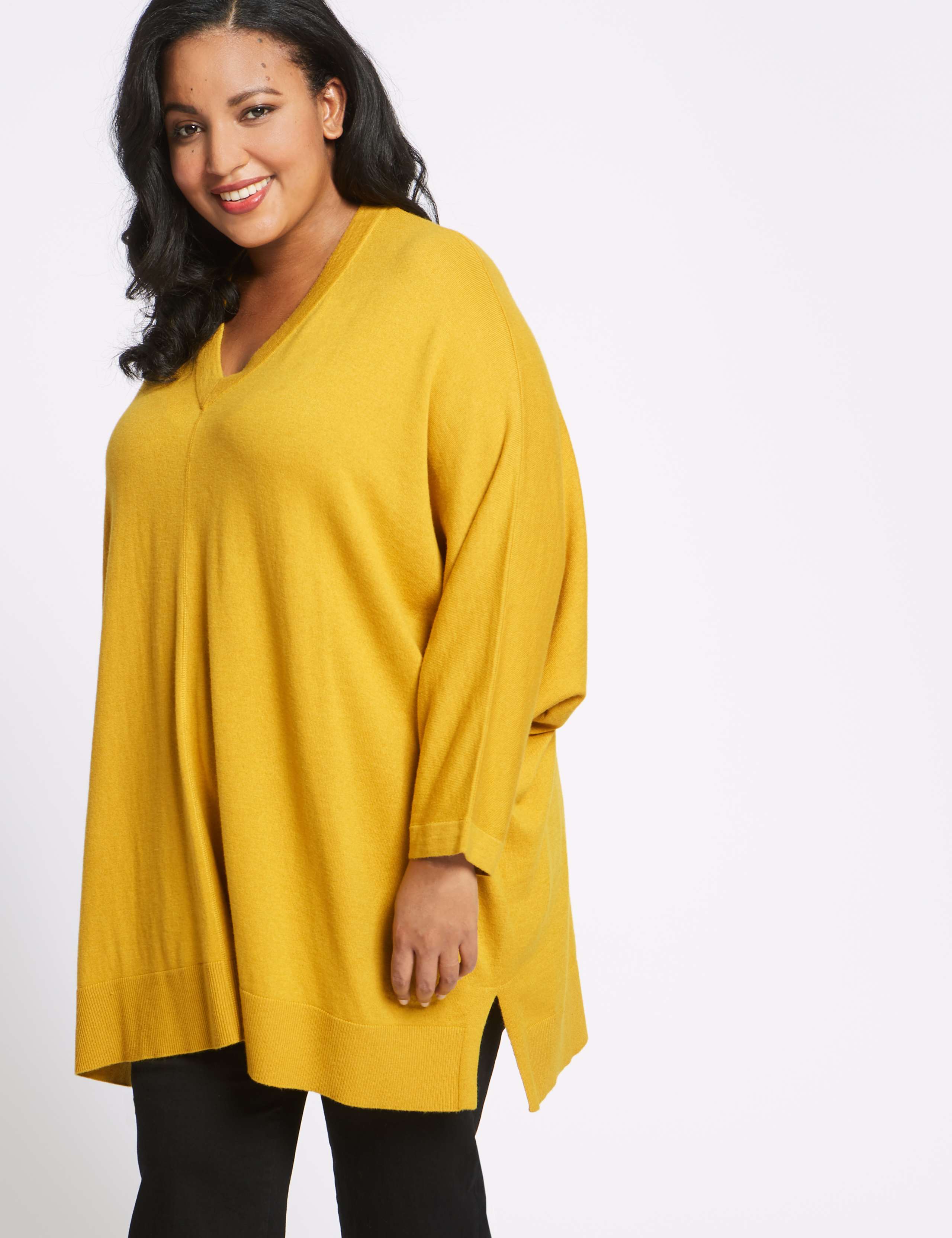 CURVE Knitted V-Neck 3/4 Sleeve Jumper 3 of 5