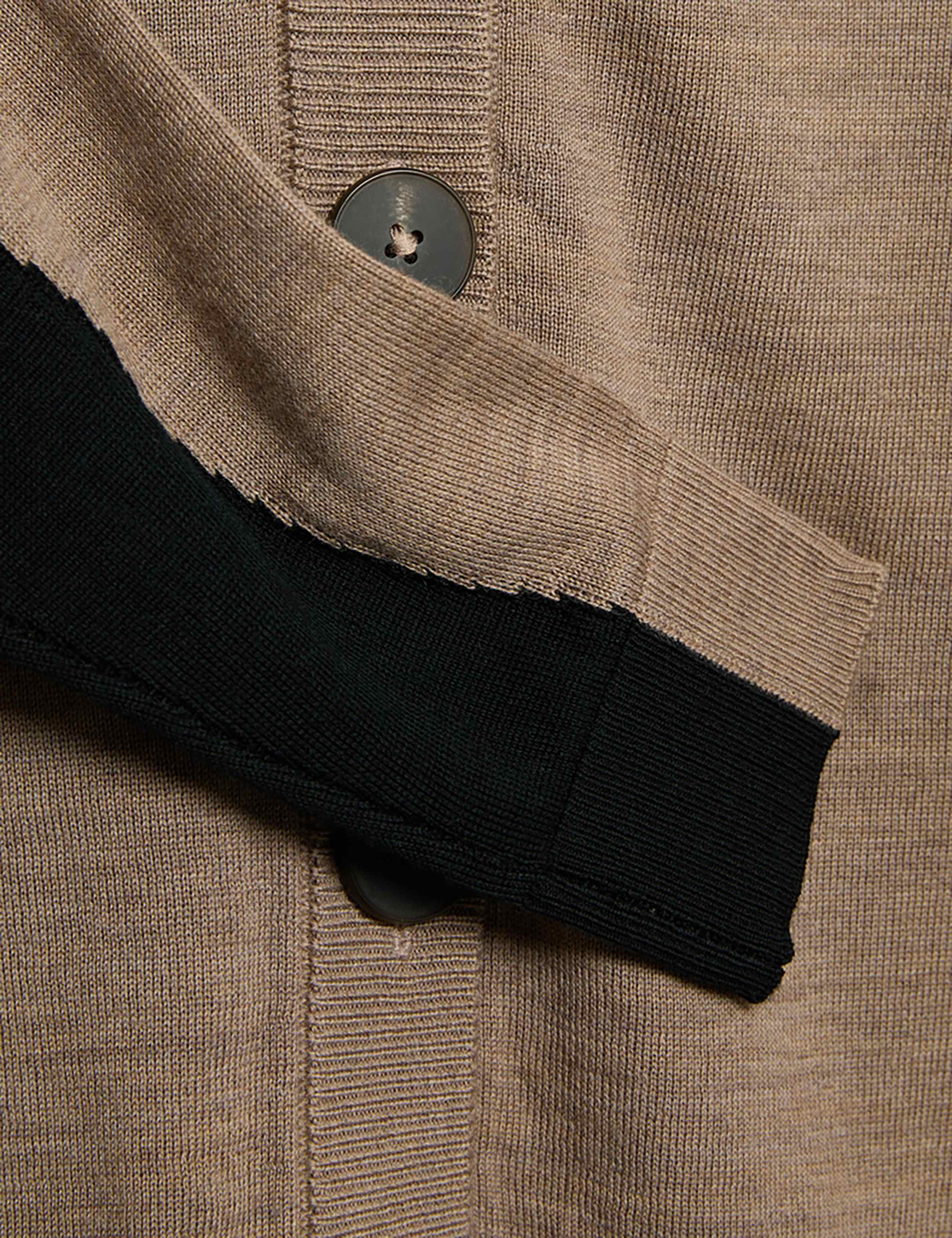 Pure Merino Wool V-Neck Cardigan 6 of 7