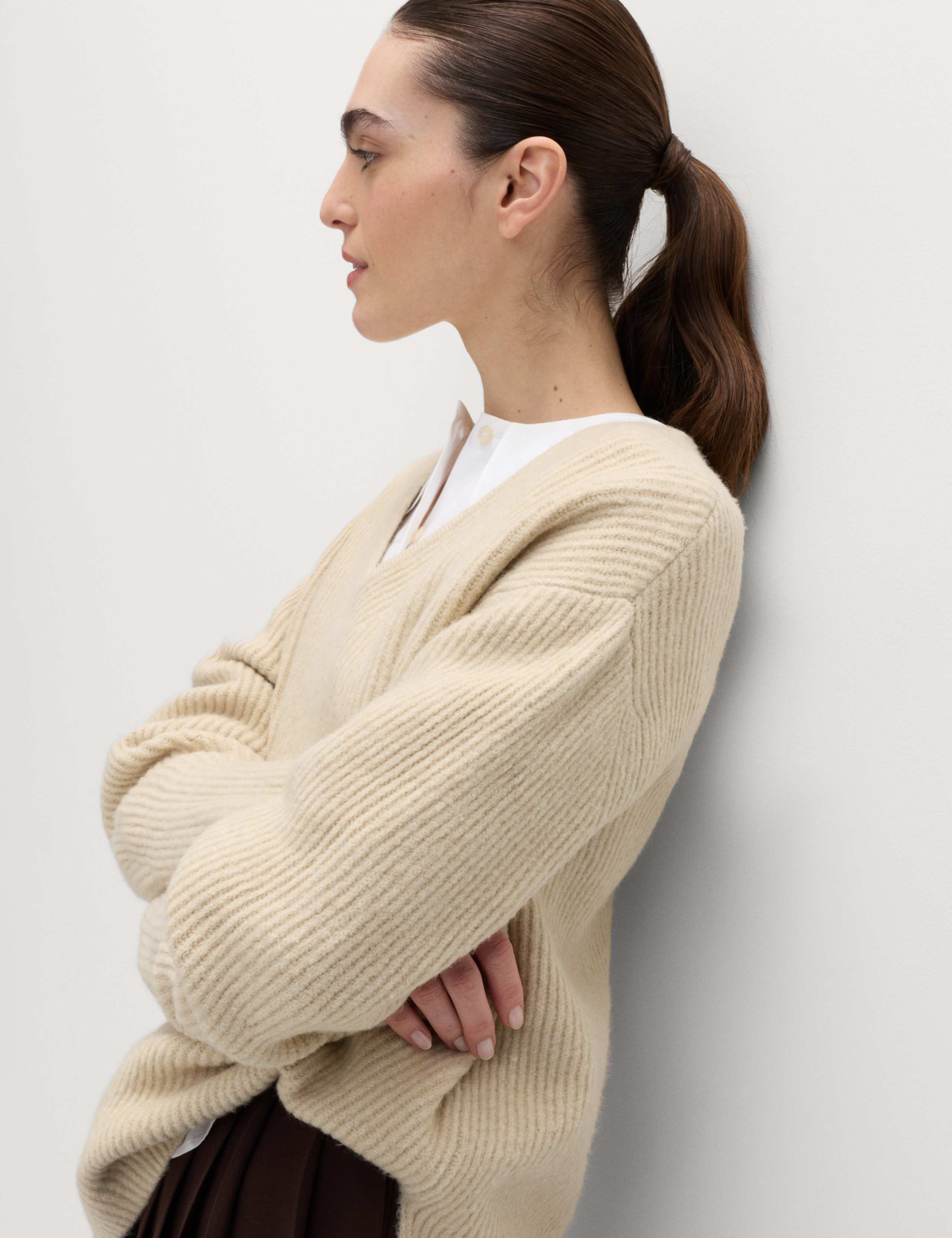 V-Neck Ribbed Jumper With Wool 3 of 5