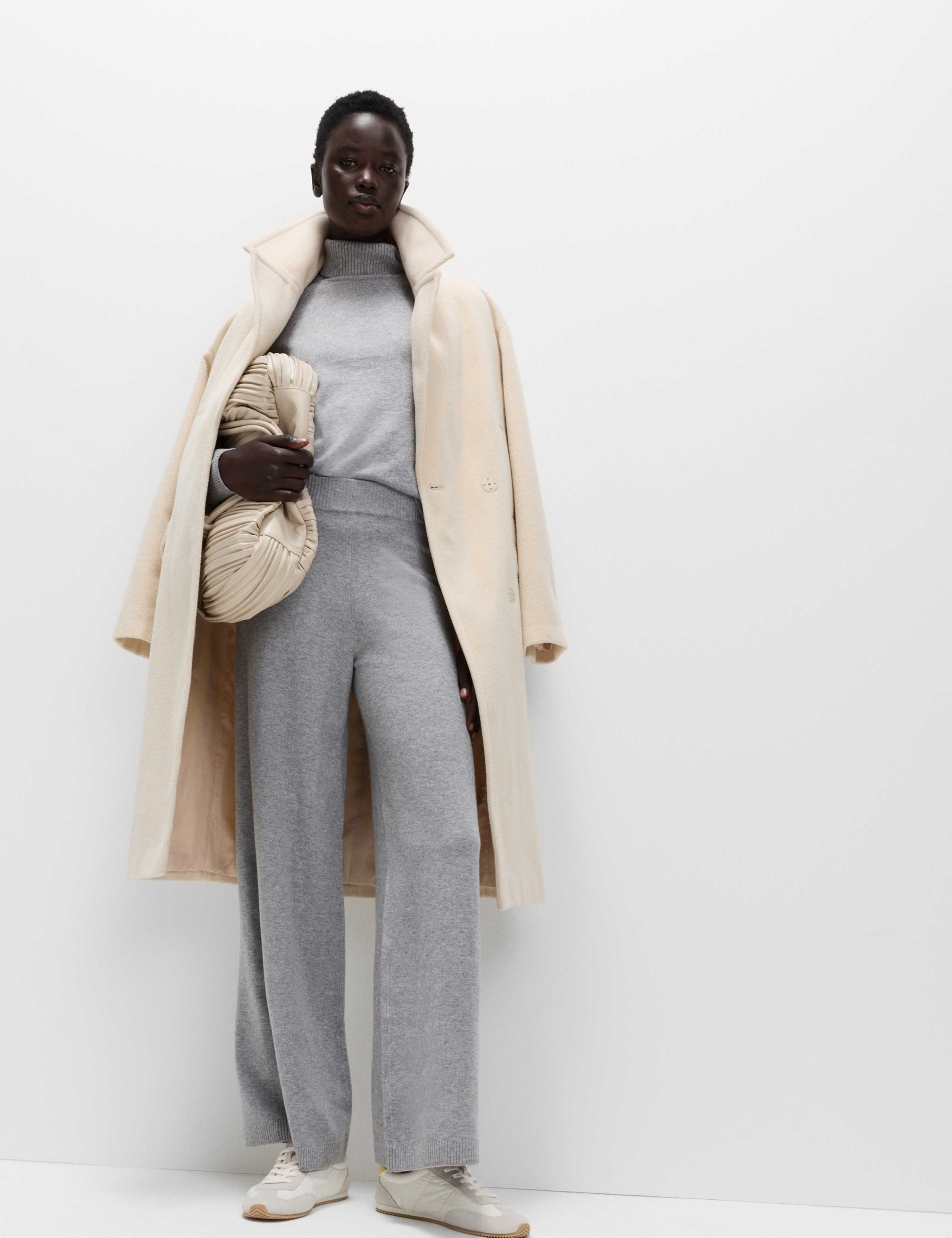 Air-Yarn Wide Leg Knitted Trousers 4 of 6